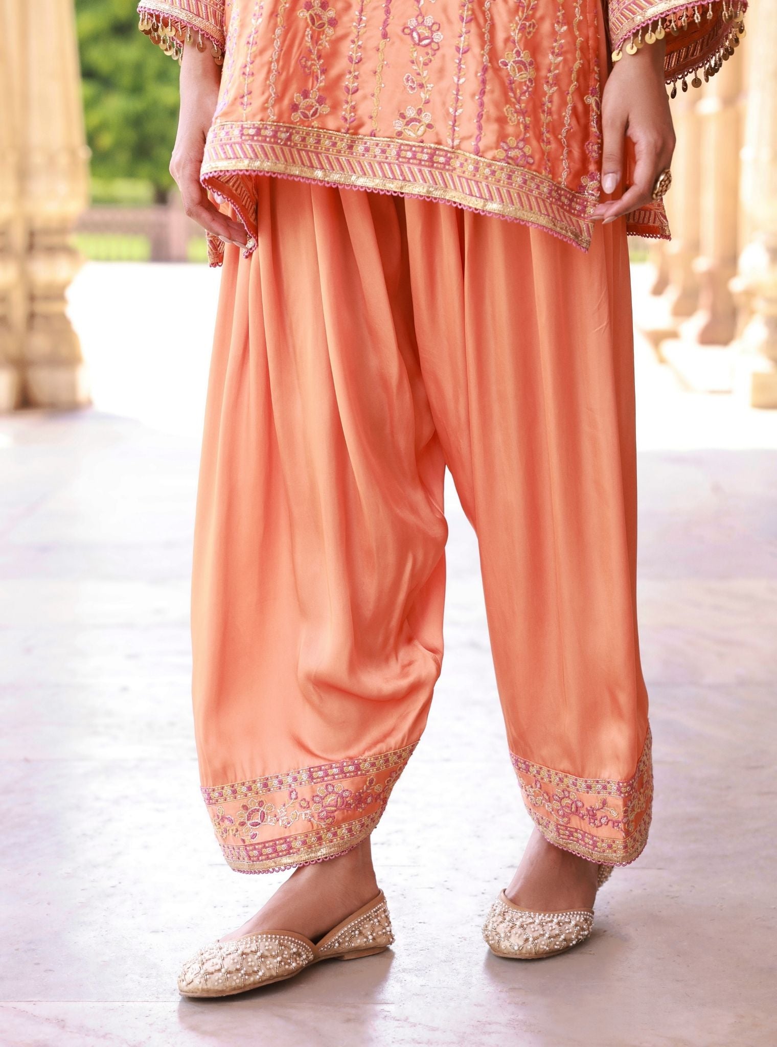 Pralika Orange Kurta Set