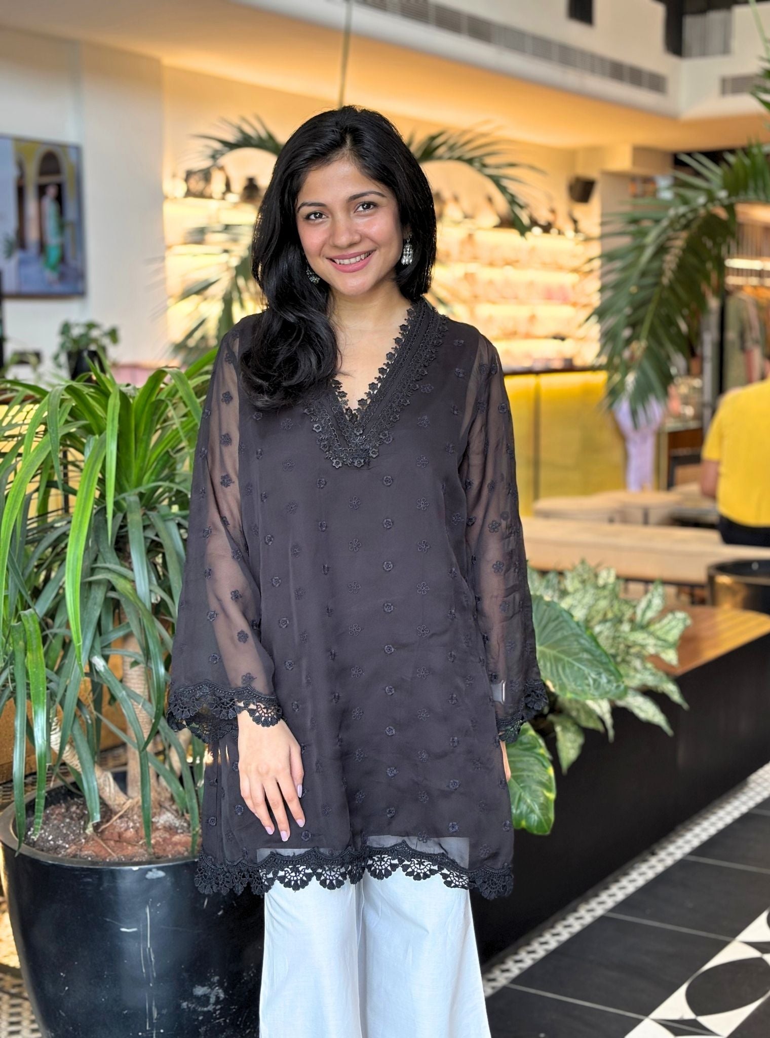 Mulmul Organza Freha Black Top with Arpora White Pant