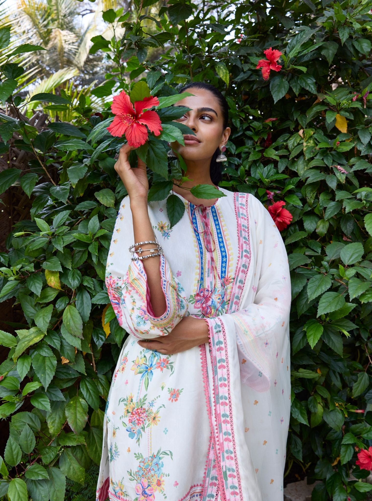 Enaara Lawn Off White Kurta With Farshi Salwar