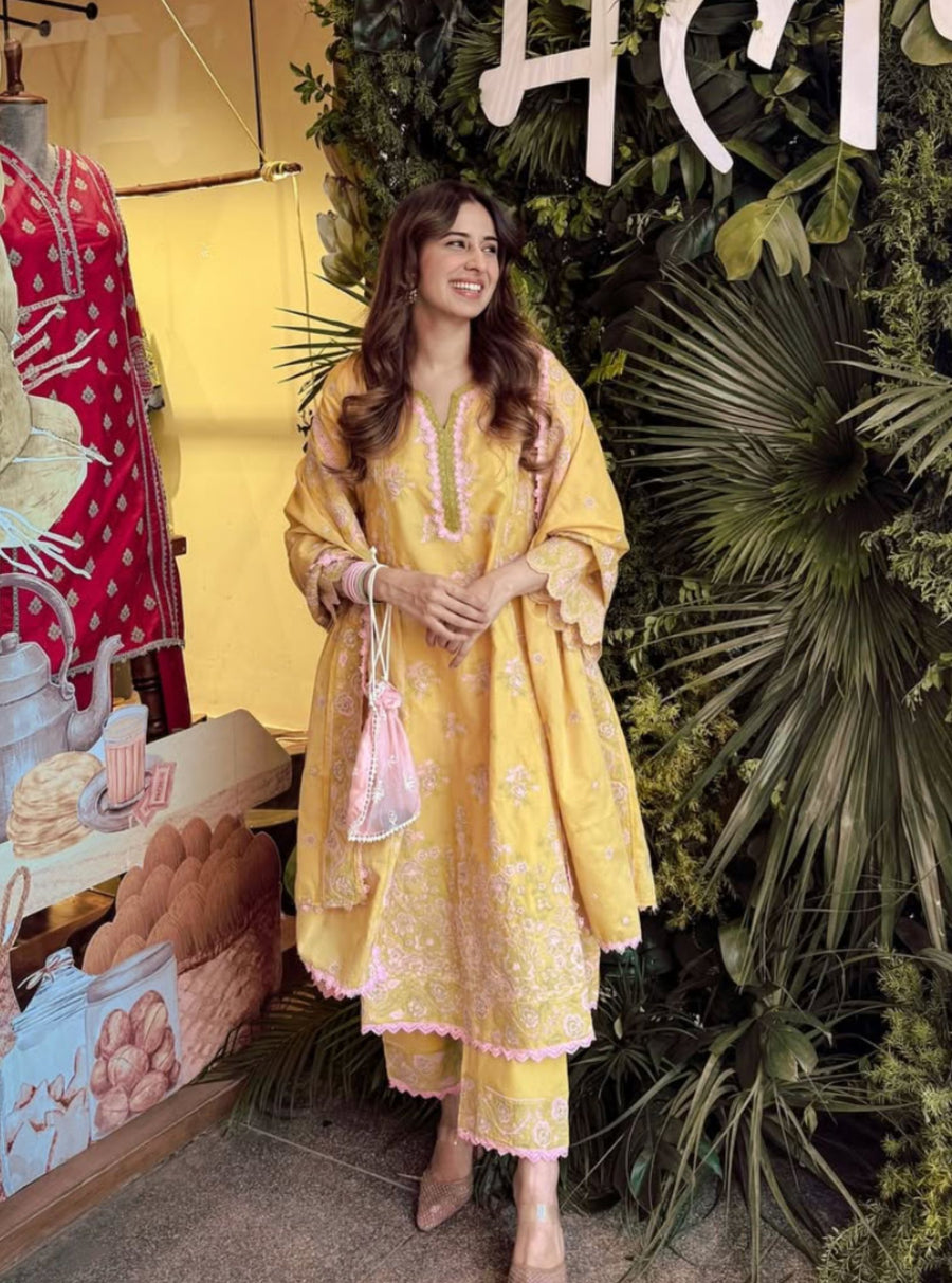 Mulmul Supima Cotton Aavya Yellow Dupatta main image 0