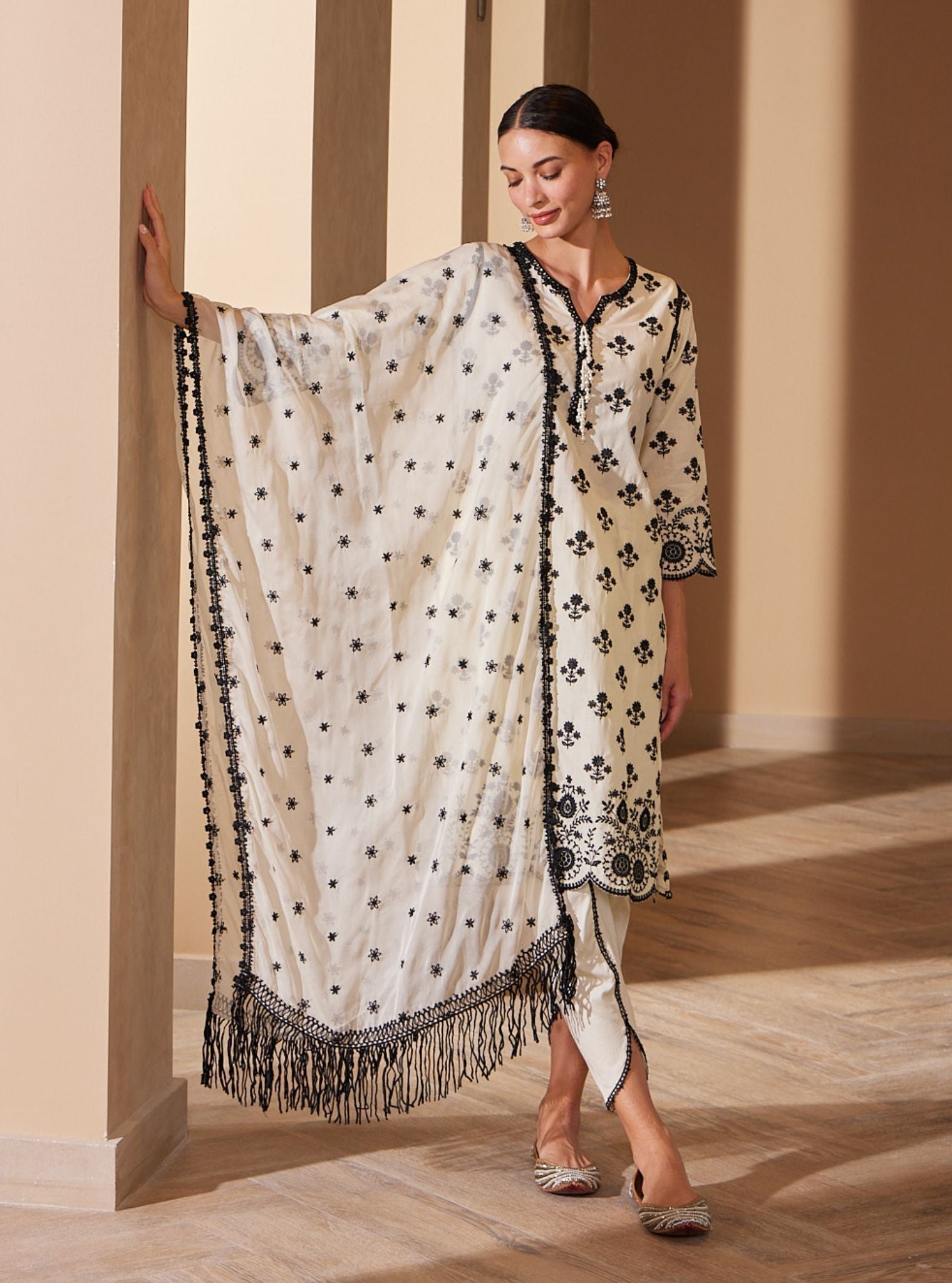 Mulmul Cotton Arpora Off White kurta