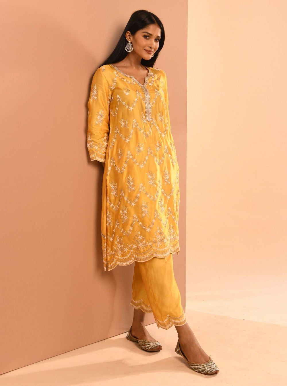 Mulmul Cupro Valaya Off White Kurta