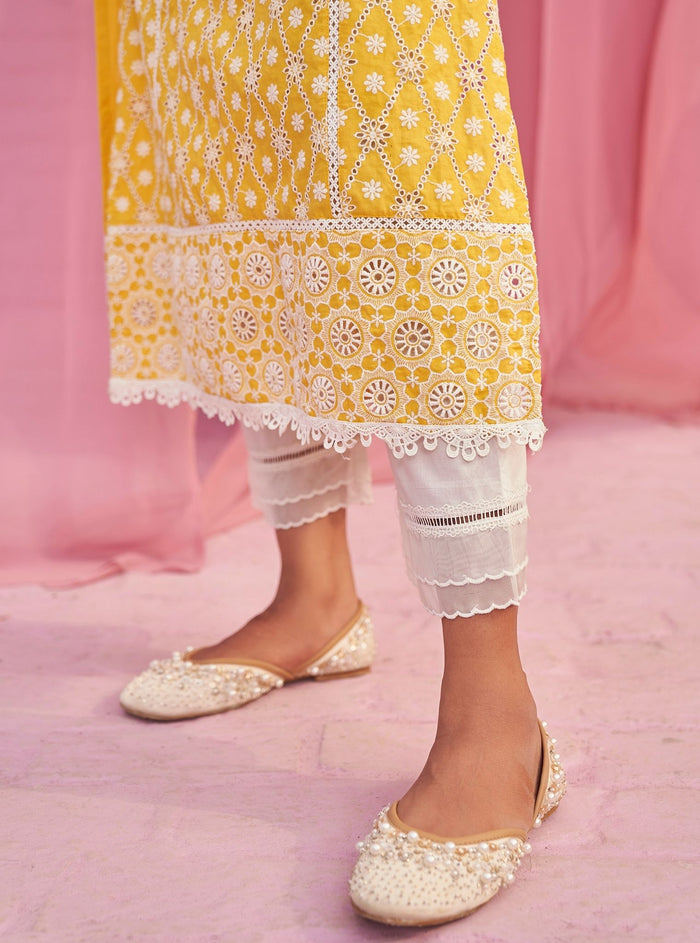 MULMUL OJAS YARN DYED COTTON KURTA-PANT SET