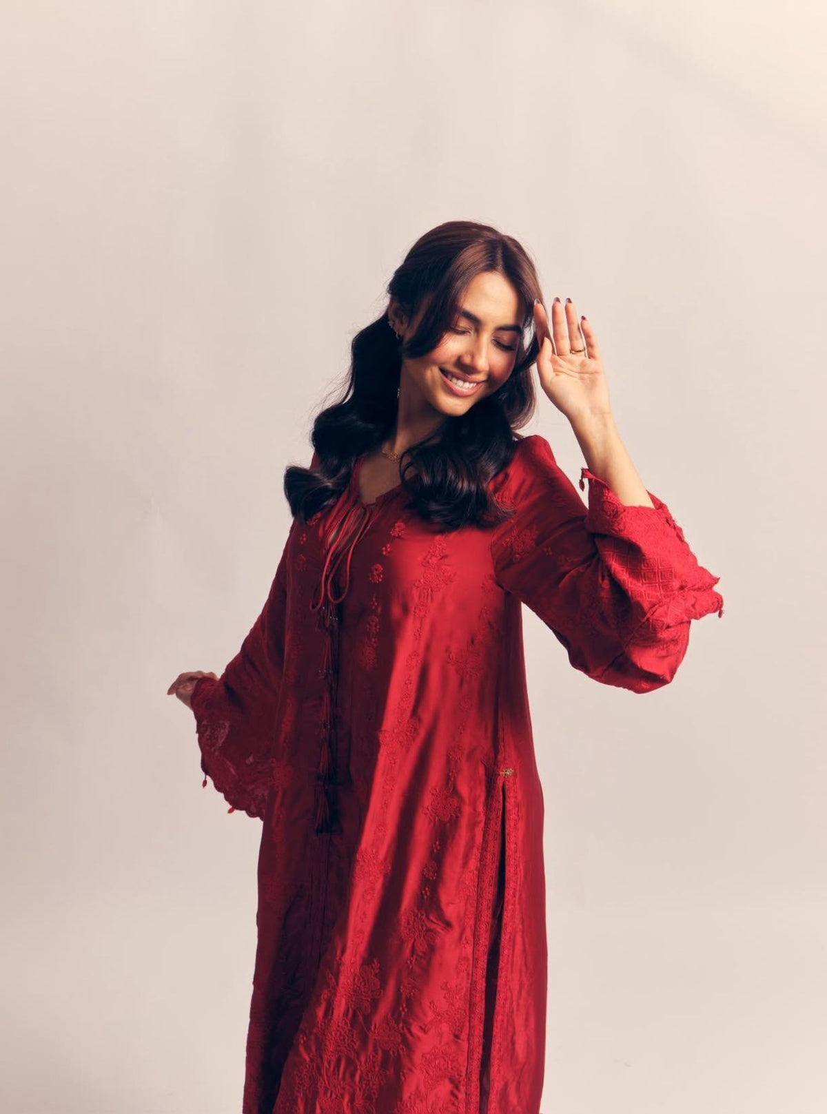 Arlette Cupro Satin Red Long Kaftan Set