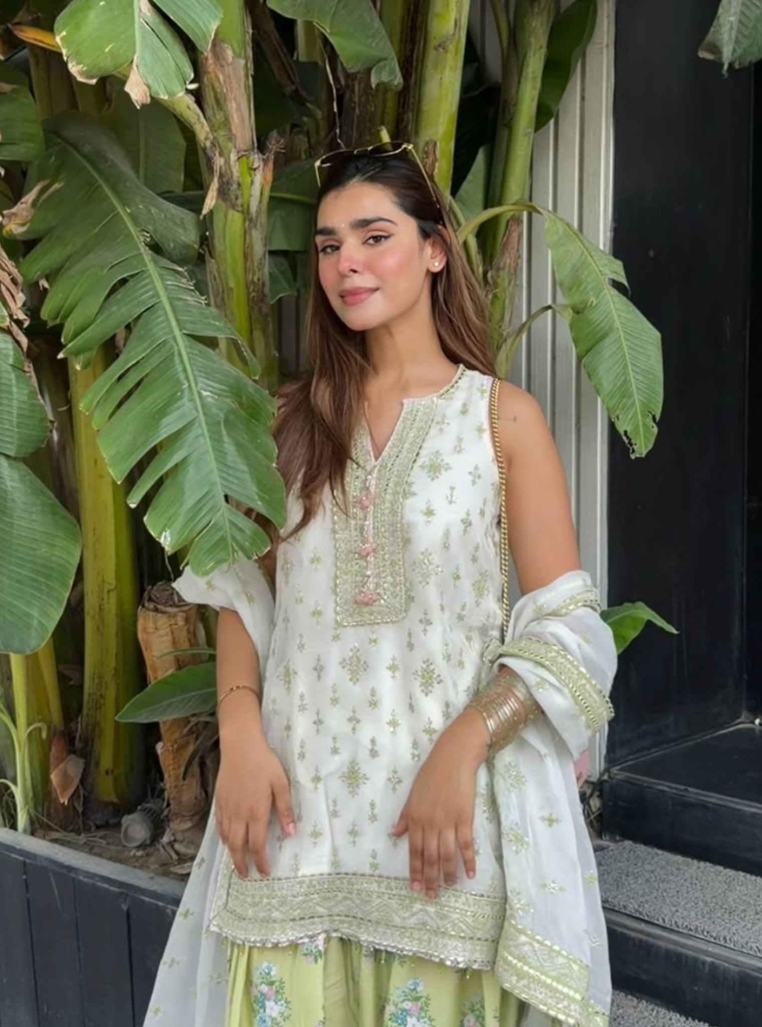 Elaan Organza Off-White Kurta with Farshi Salwar