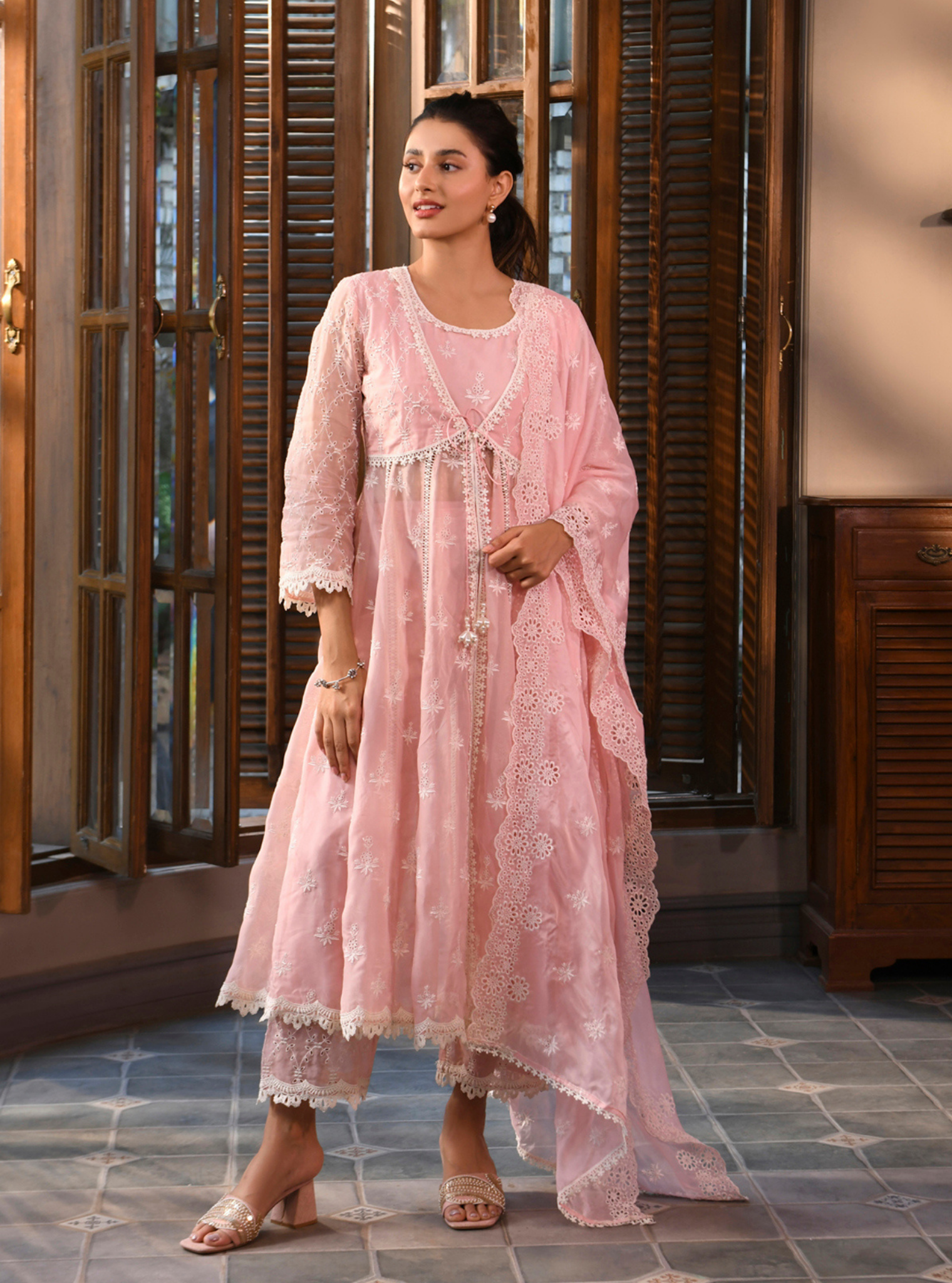 Mulmul Organza Nyla Pink Kurta With Mulmul Cotton Nyla Pink Pant