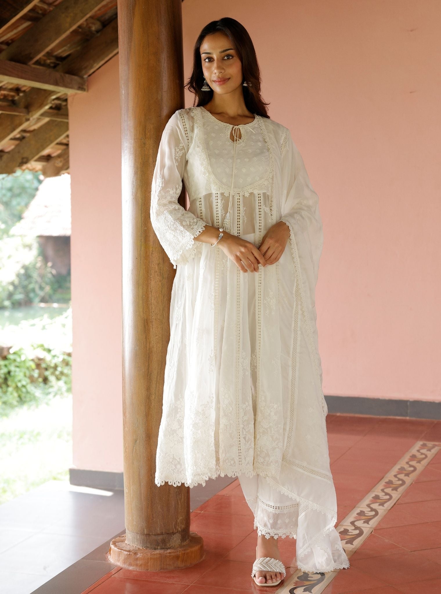 Mulmul Organza Neesa White Anarkali Kurta With Mulmul Cotton Neesa White Pant