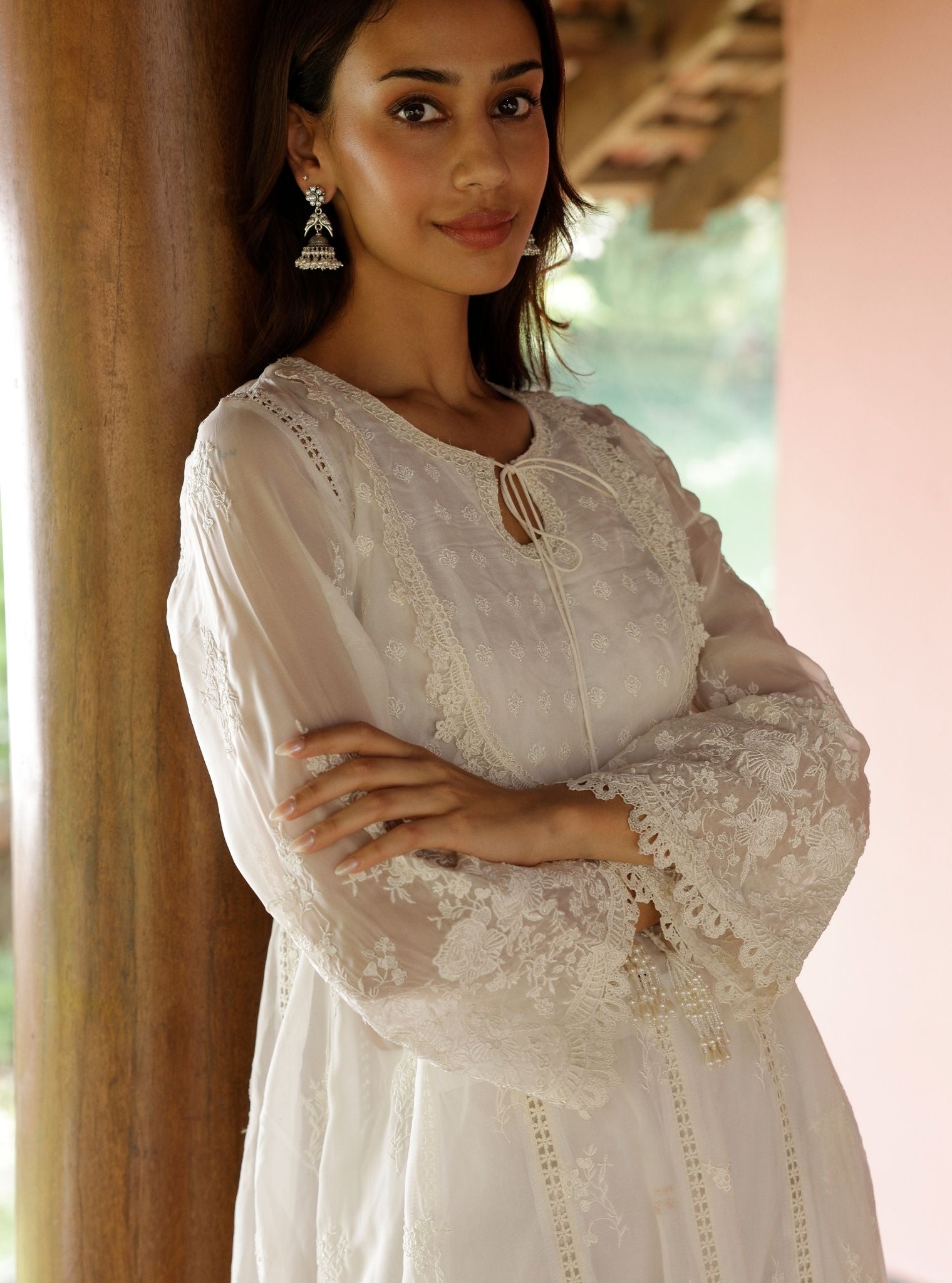 Mulmul Organza Neesa White Anarkali Kurta With Mulmul Cotton Neesa White Pant