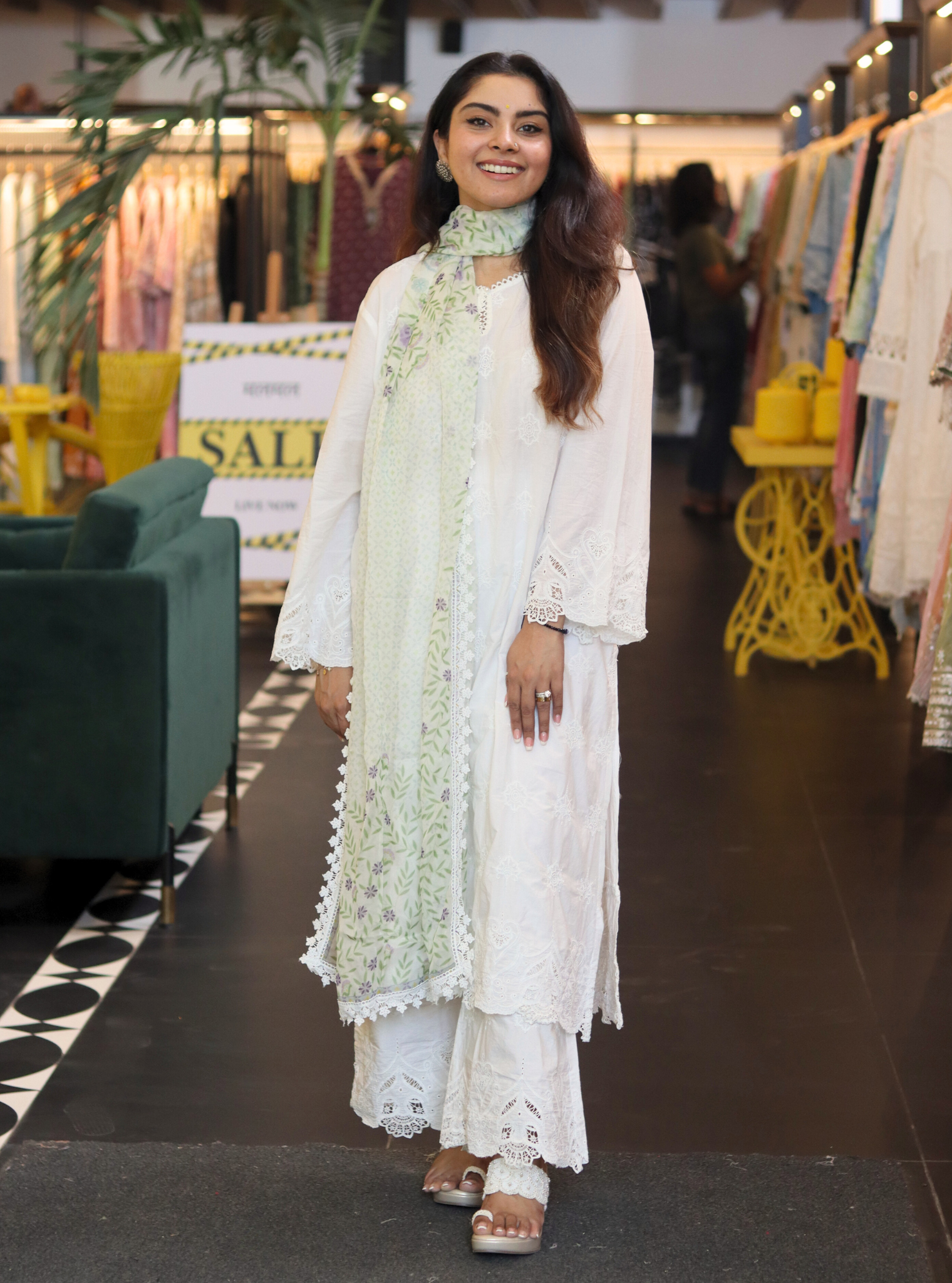 Mulmul Cotton Tia White Kurta With Tia Palazzo