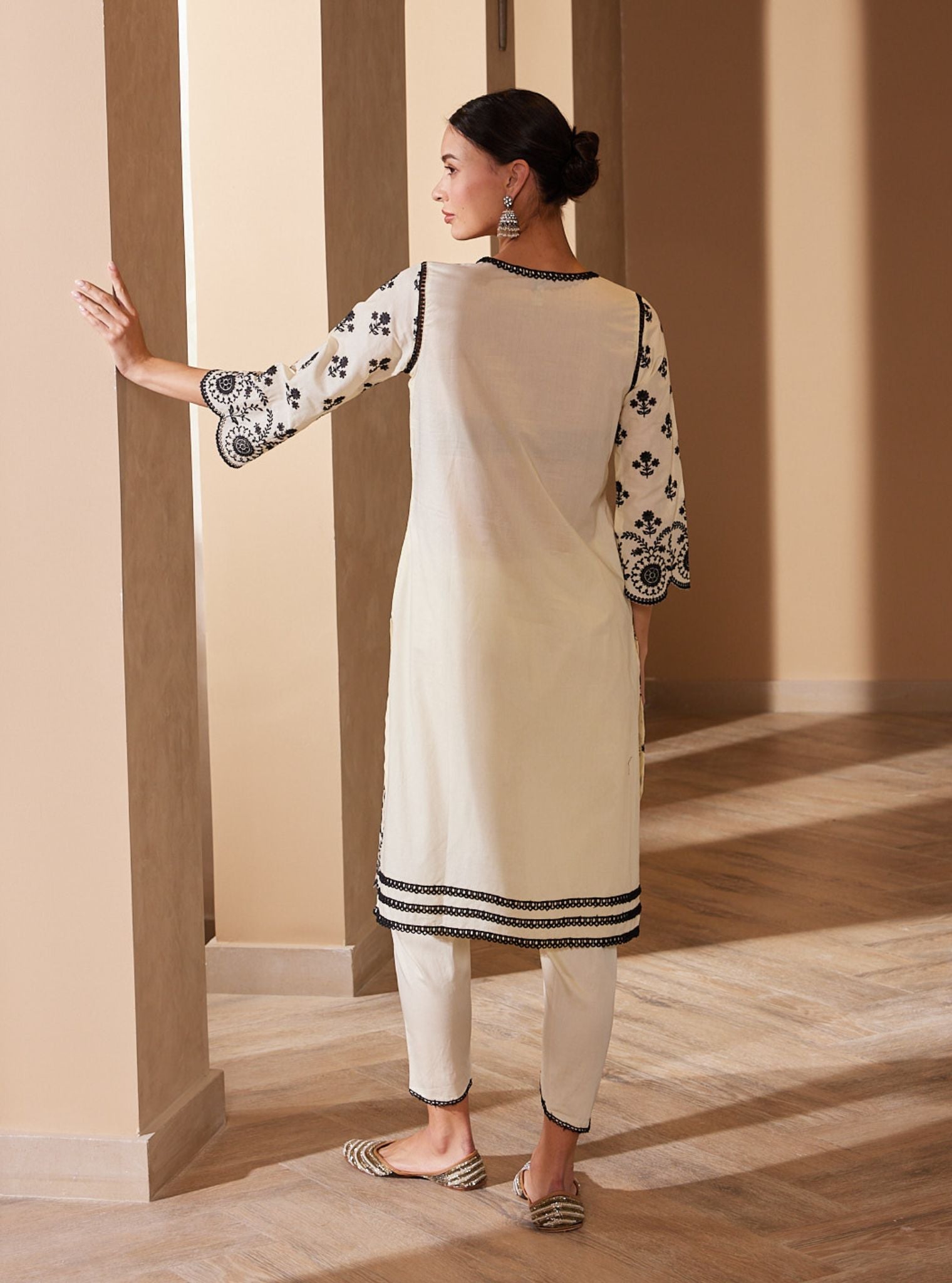 Mulmul Cotton Arpora Off White kurta