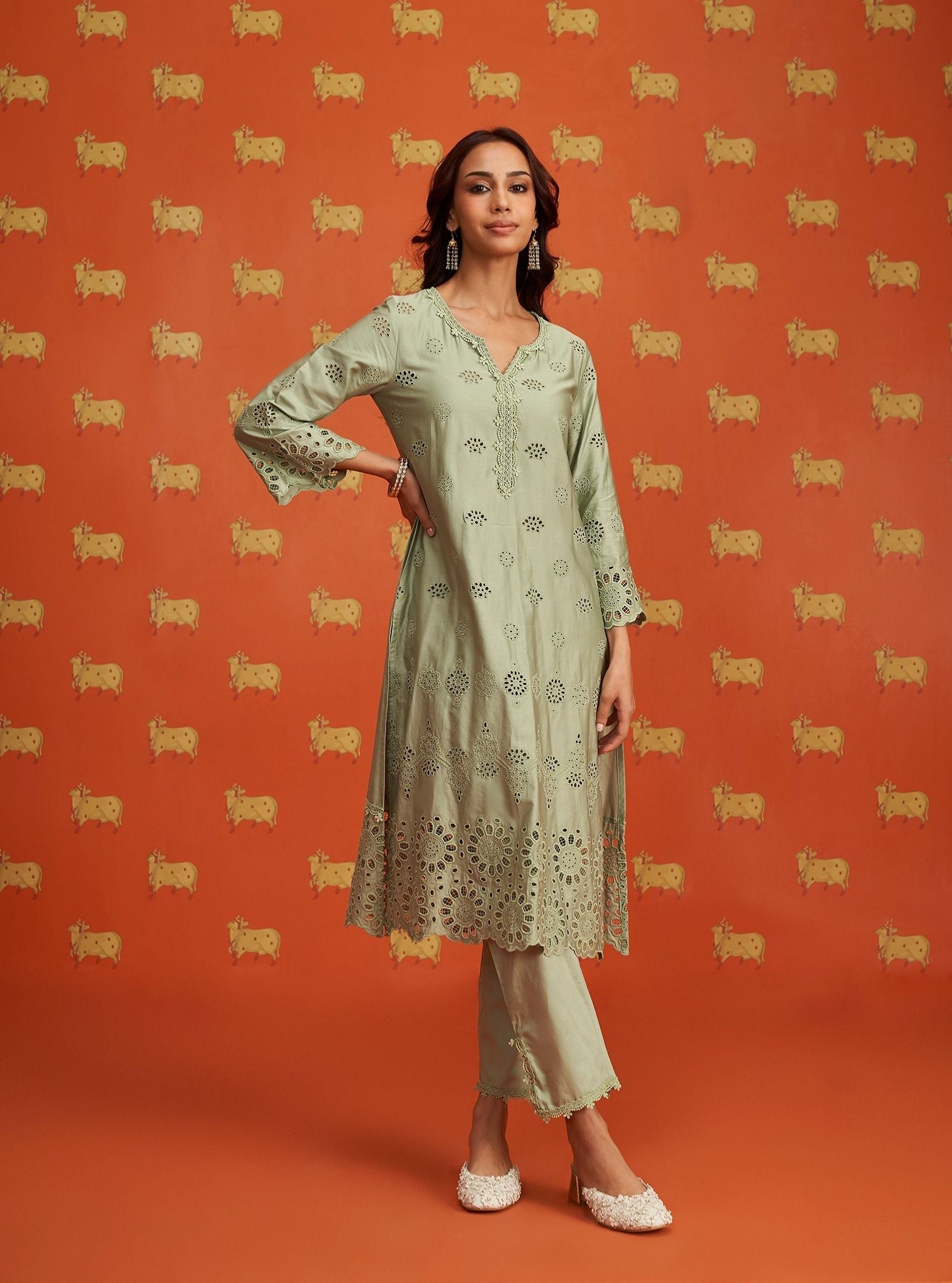 Mulmul Pima Satin Pensri Green Kurta With Mulmul Pima Satin Pensri Green Pant