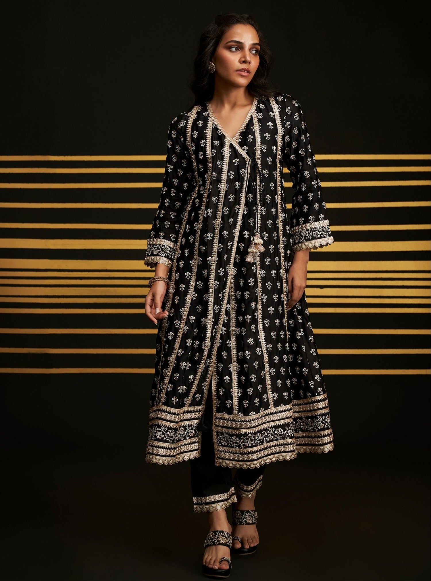 Mulmul Pima Satin Elio Black Kurta With Elio Black Pyajama