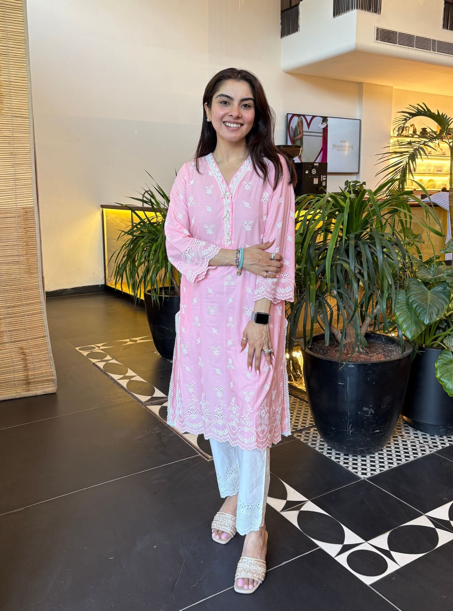 Mulmul Cotton Satari Pink Kurta With Mulmul Cotton Satari White Pant