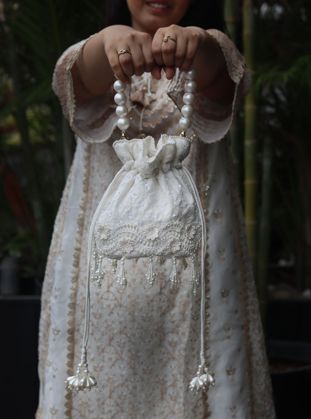Mulmul Asha White Potli Bag