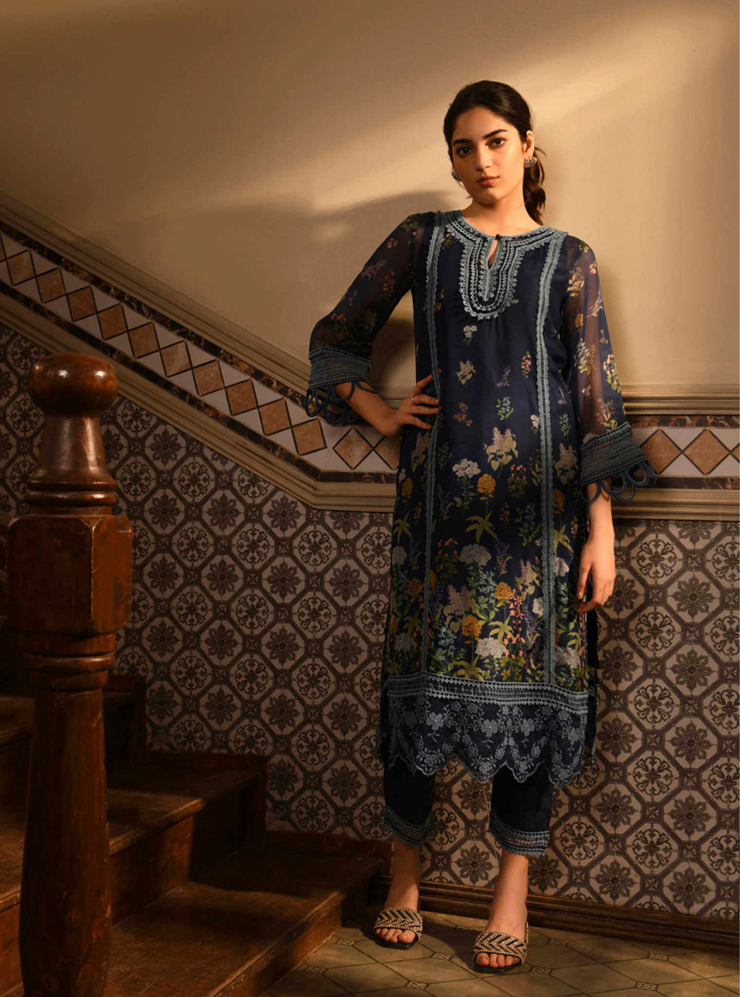 Mulmul Organza Neda Navy Printed Kurta With Mulmul Cotton Neda Navy Pant