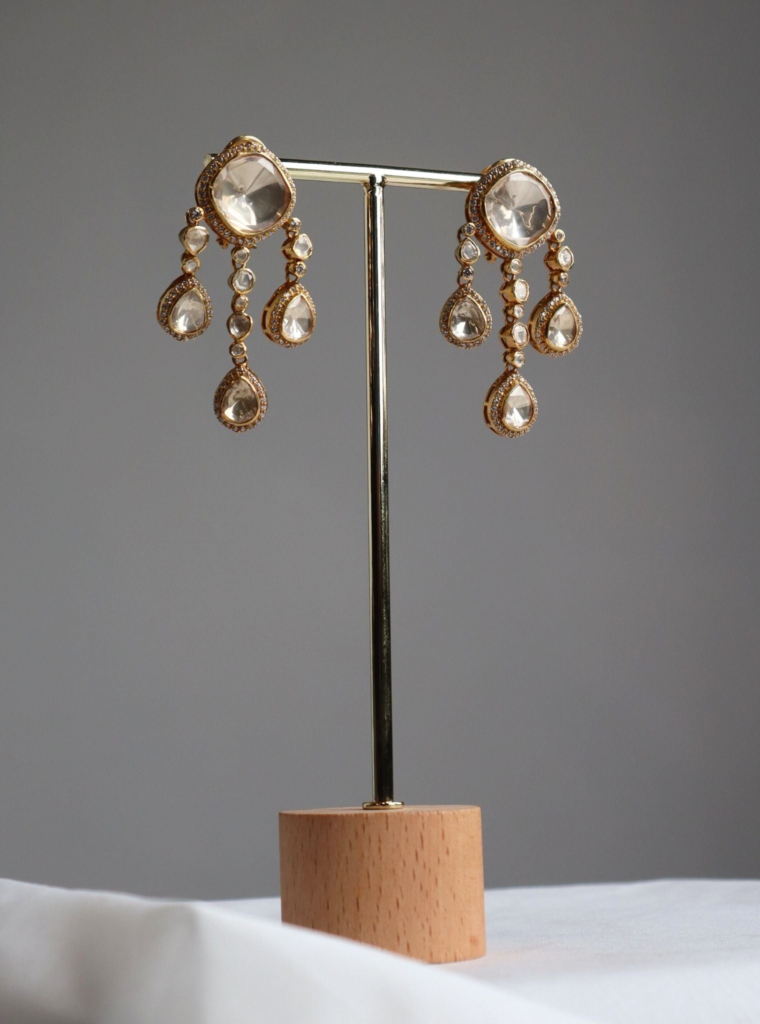 Leya Earrings