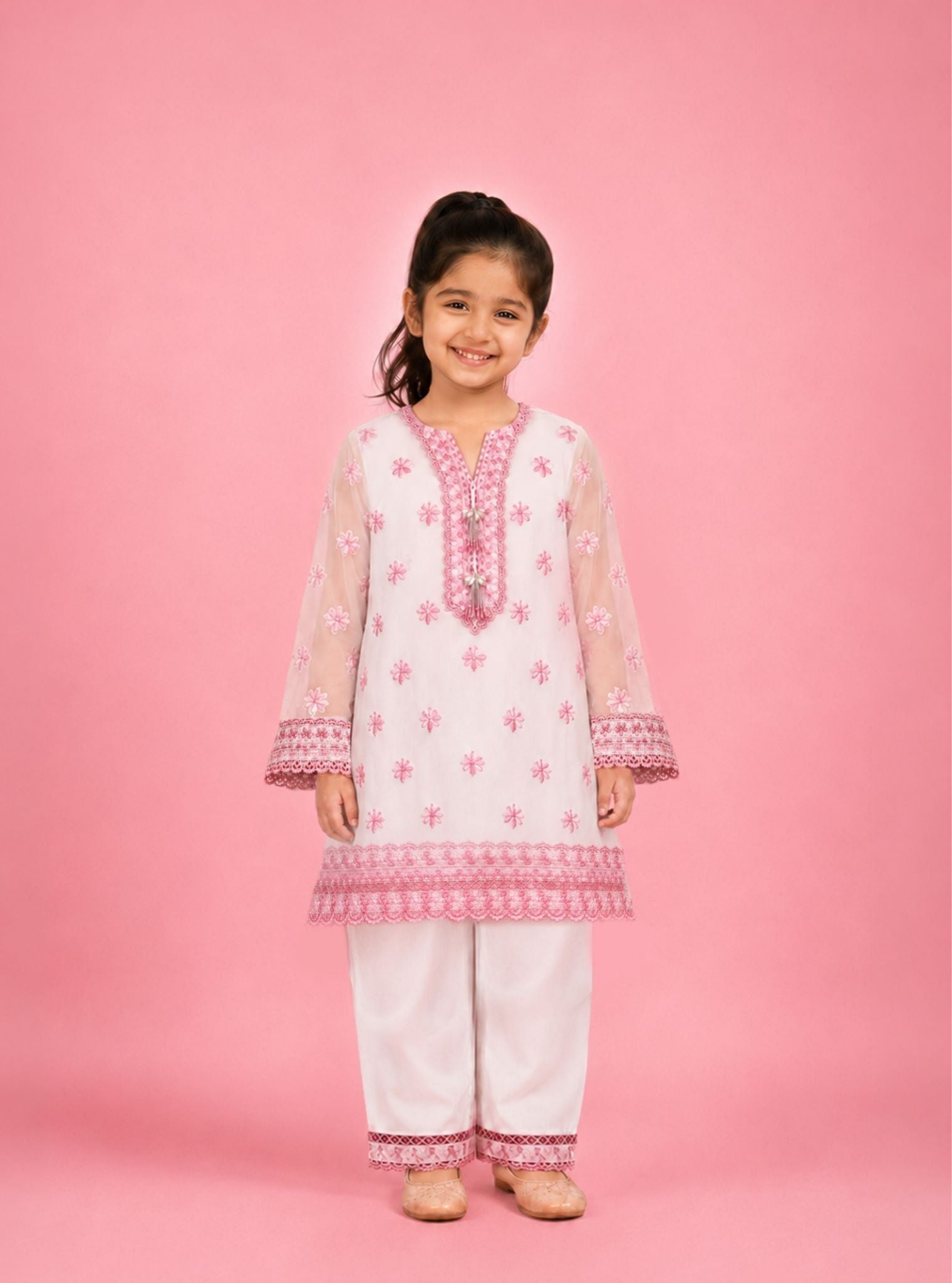 Sirae Organza Printed Off White Kurta Set