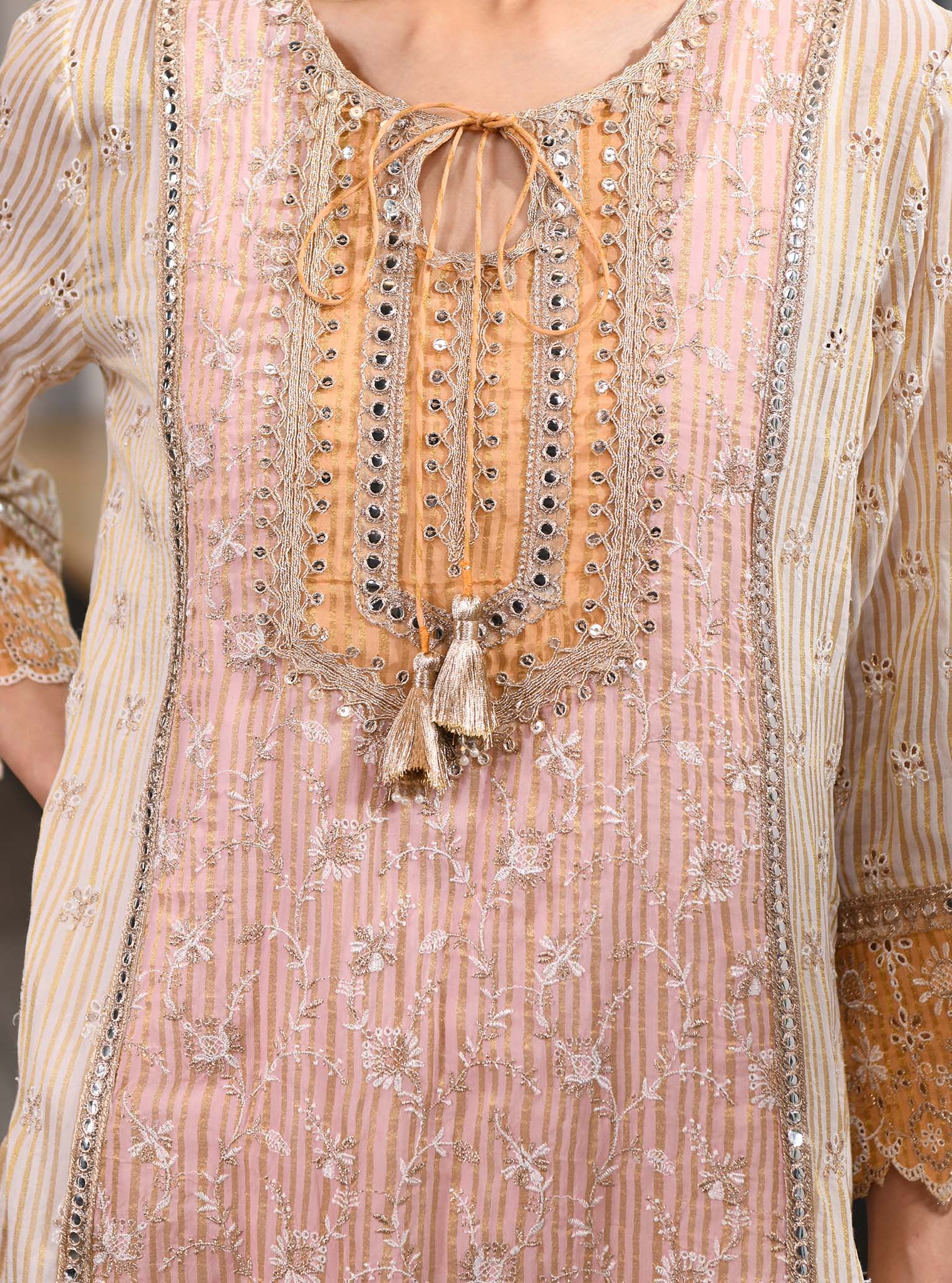 Mulmul Banarsi Birchin Pink Kurta