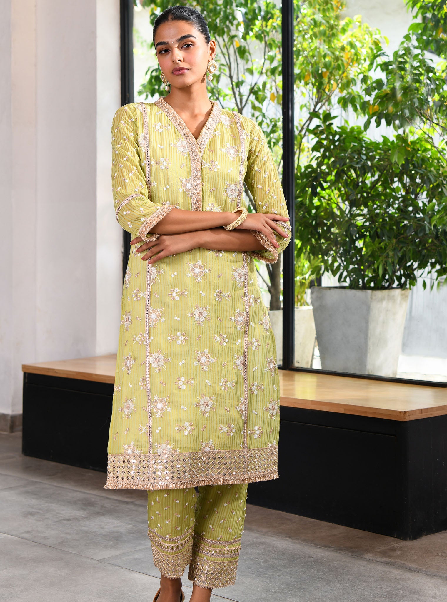 Mulmul Banarsi Carey Green Pant
