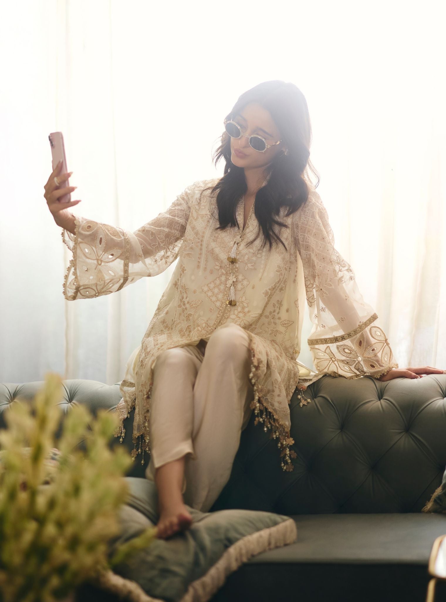 Riyana Organza Off White Kurta Set