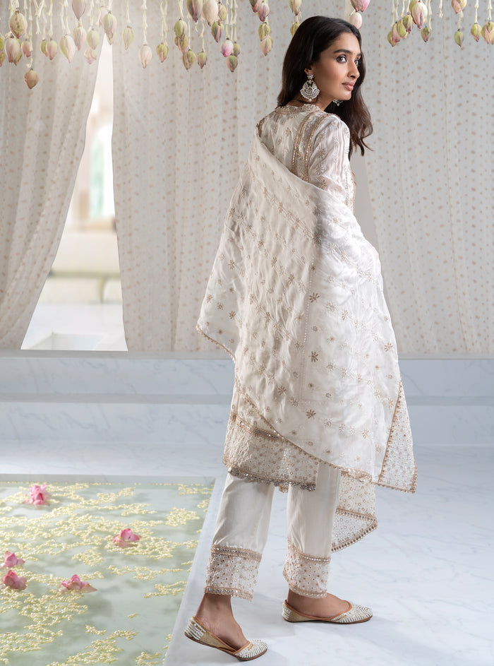 Mulmul Organza ILahi Off White Kurta