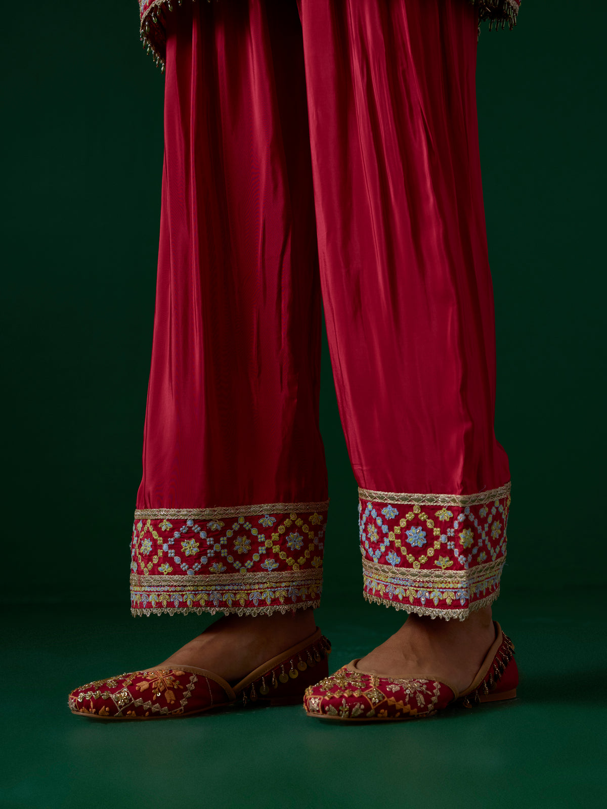 Jhumri Crepe Red Kurta Set