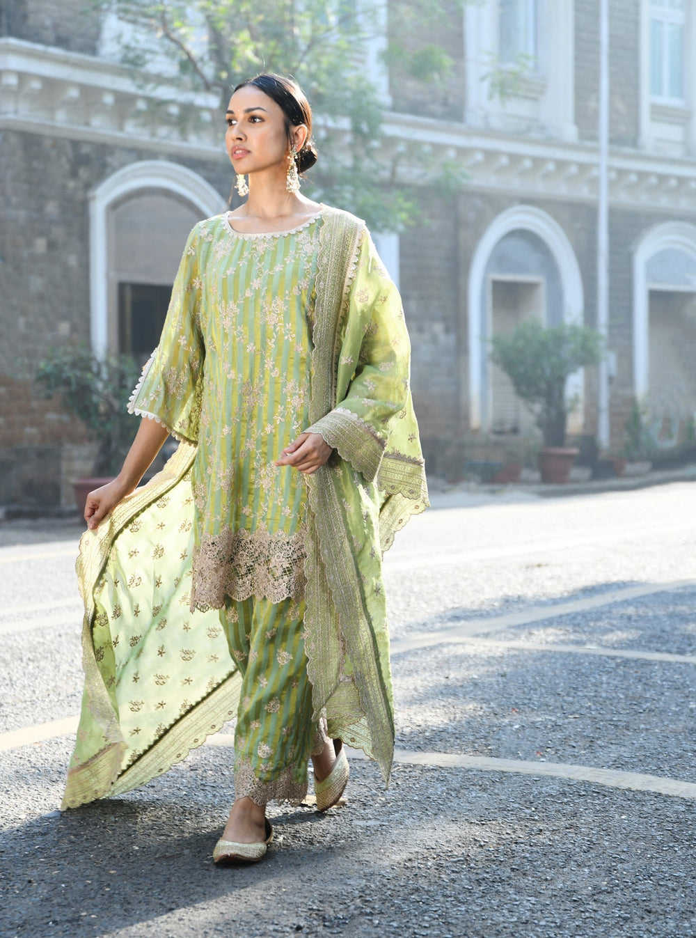 Paheri Banarsi Lavender Kurta Set
