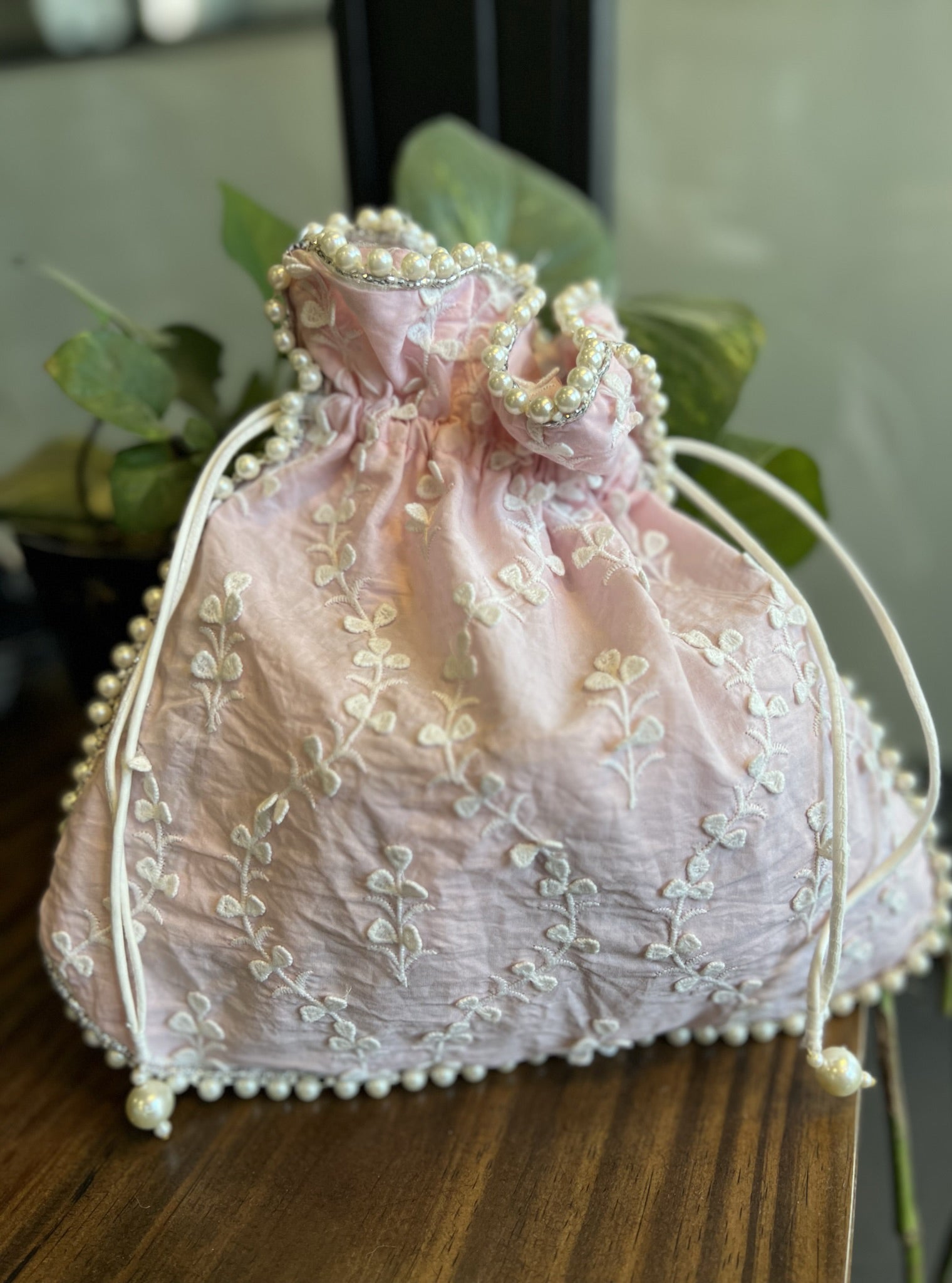 Mulmul Potli Bag (Colour may vary)