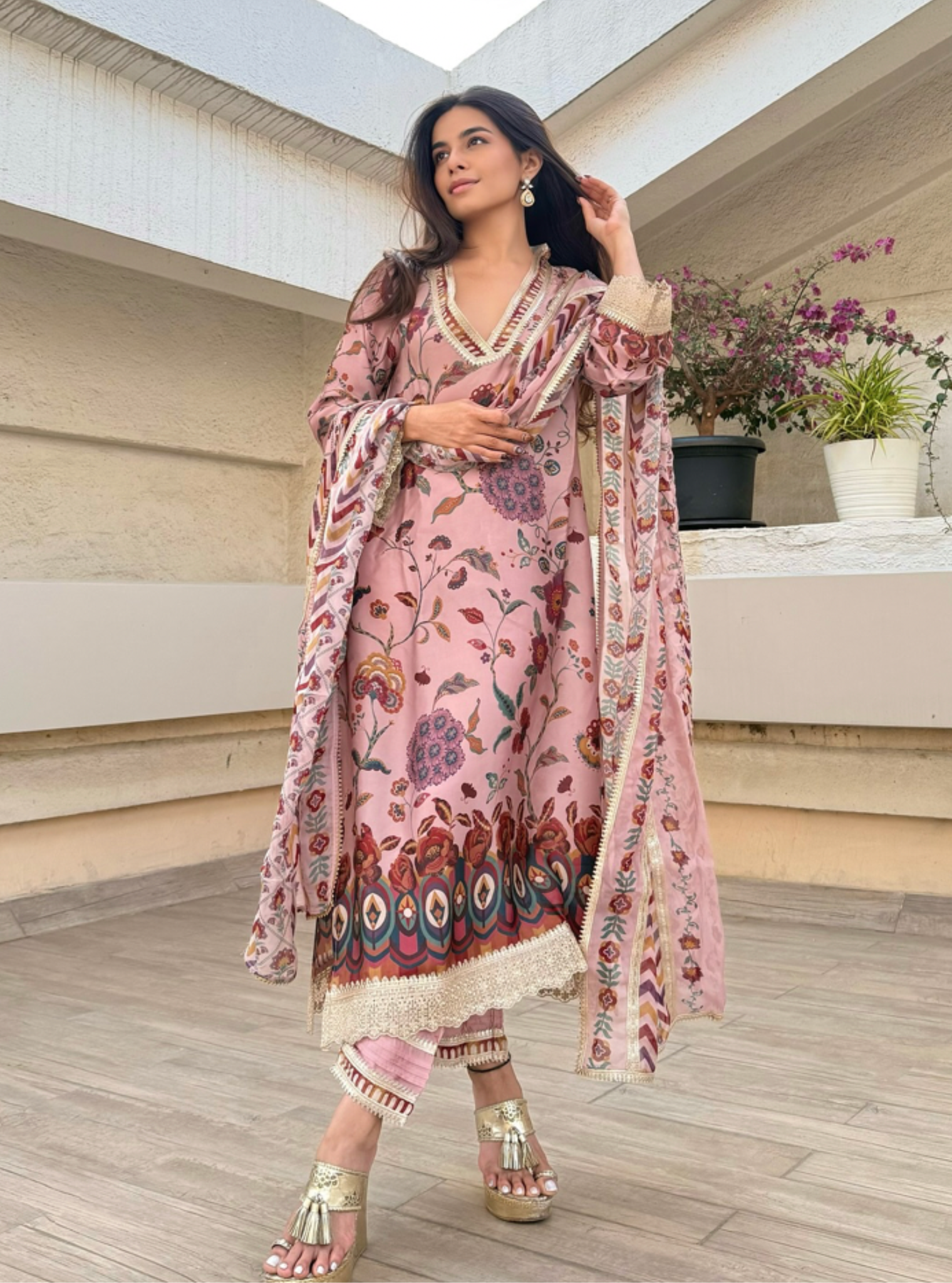 Mulmul Cupro Satin Printed Diantha Light Pink Kurta With Mulmul Cupro Satin Printed Diantha Light Pink Pant