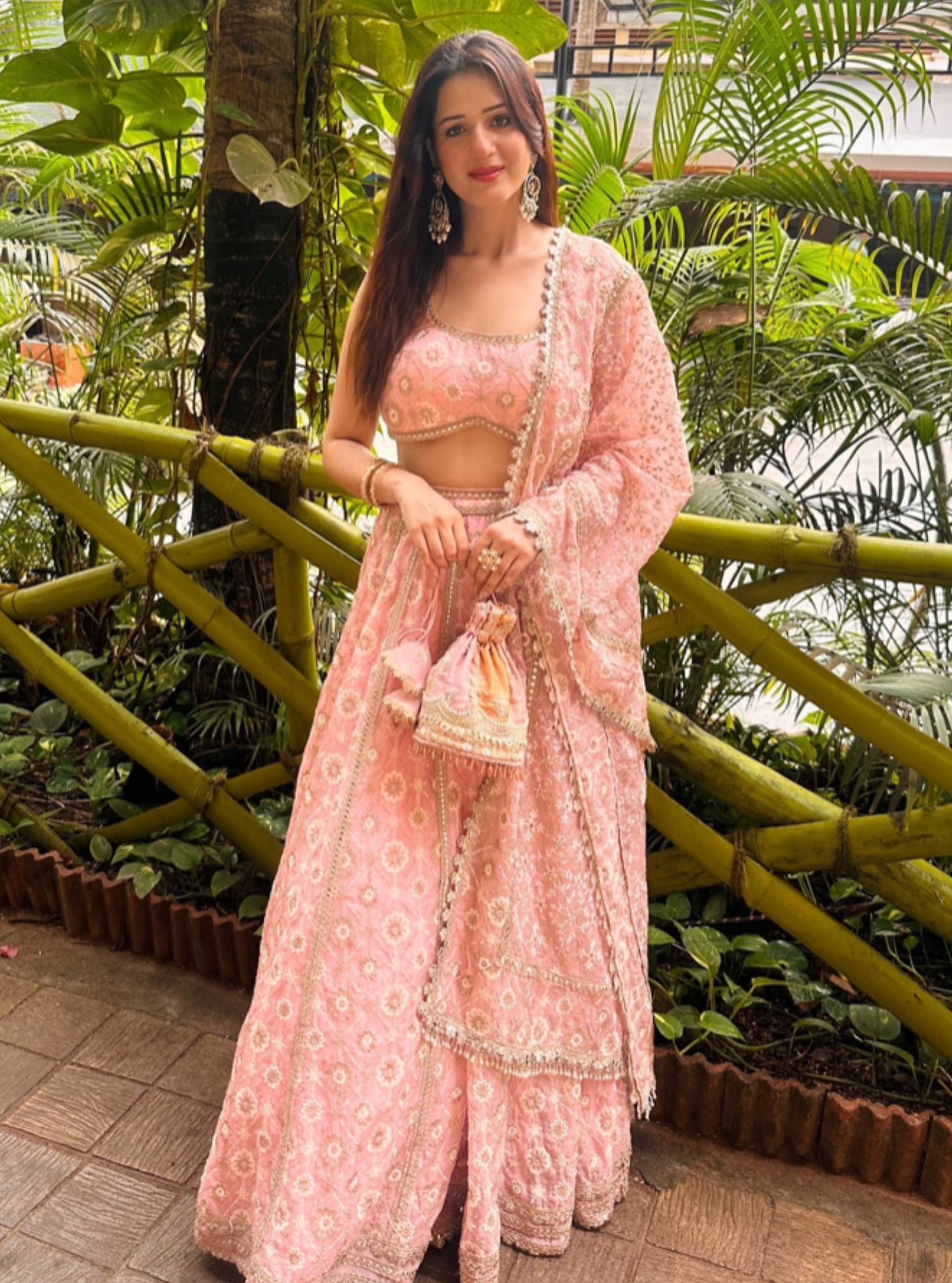 Mulmul Organza Antona Pink Lehenga