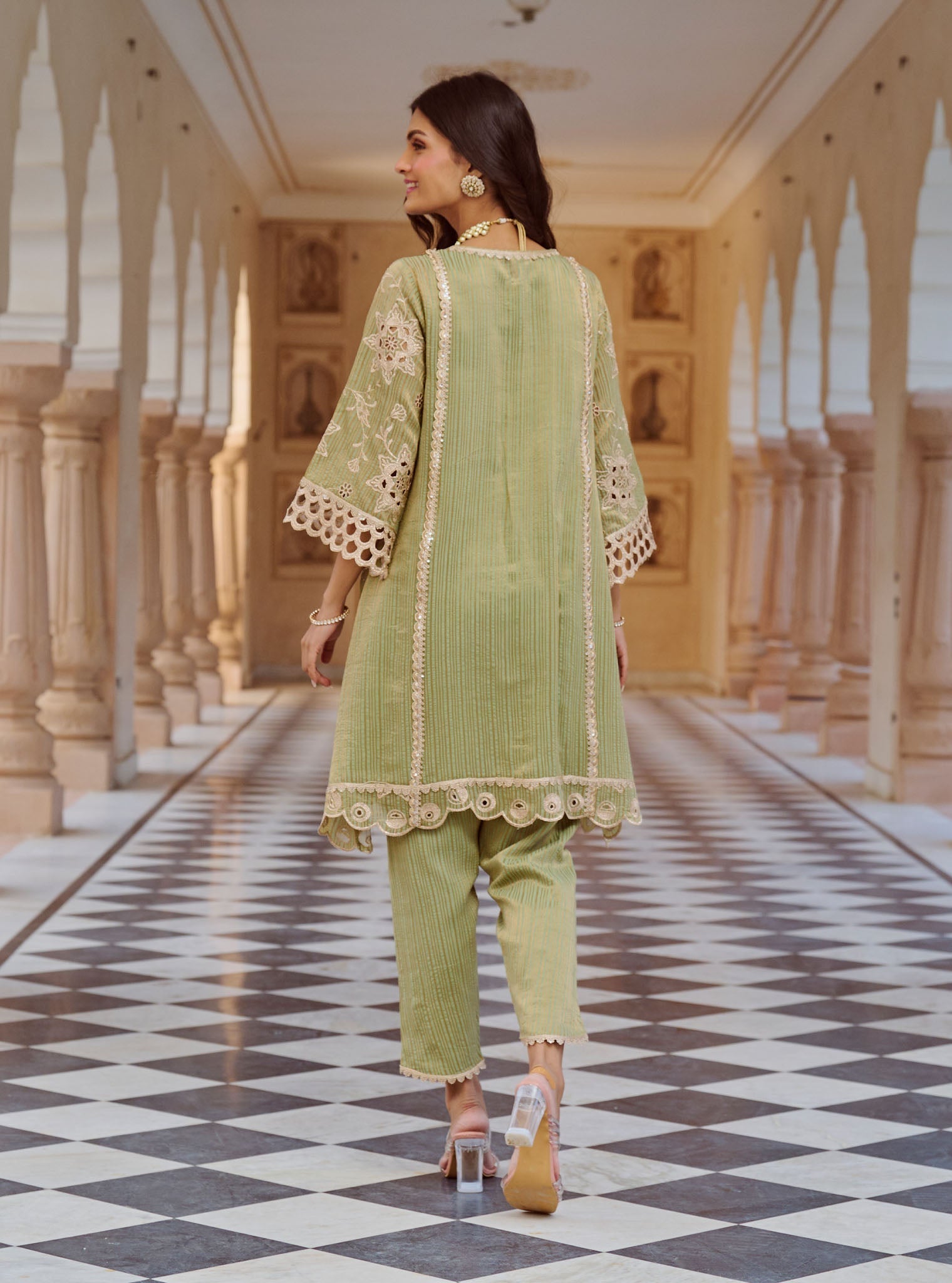 Mulmul Banarsi Magan Green Kurta with Mulmul Banarsi Magan Green Dhoti Pant