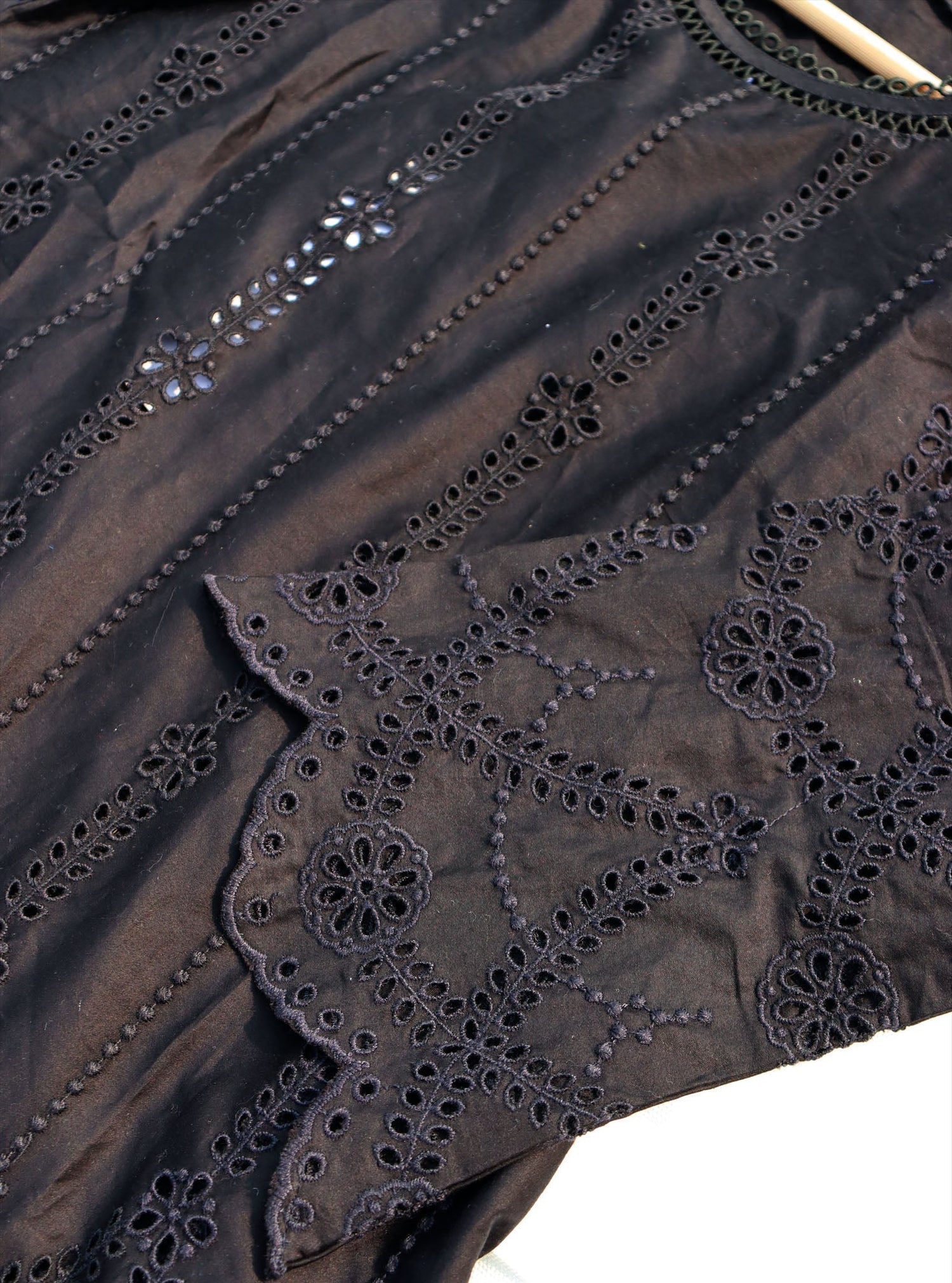 Athena Pima Black Top