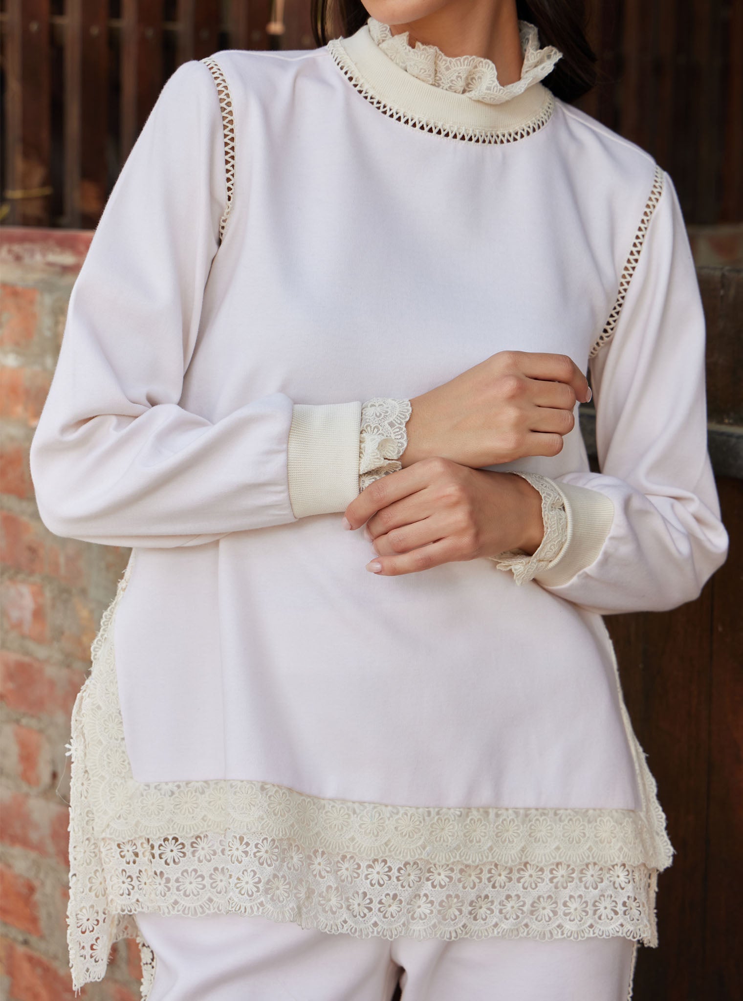 Meleta Spacer Cream Top