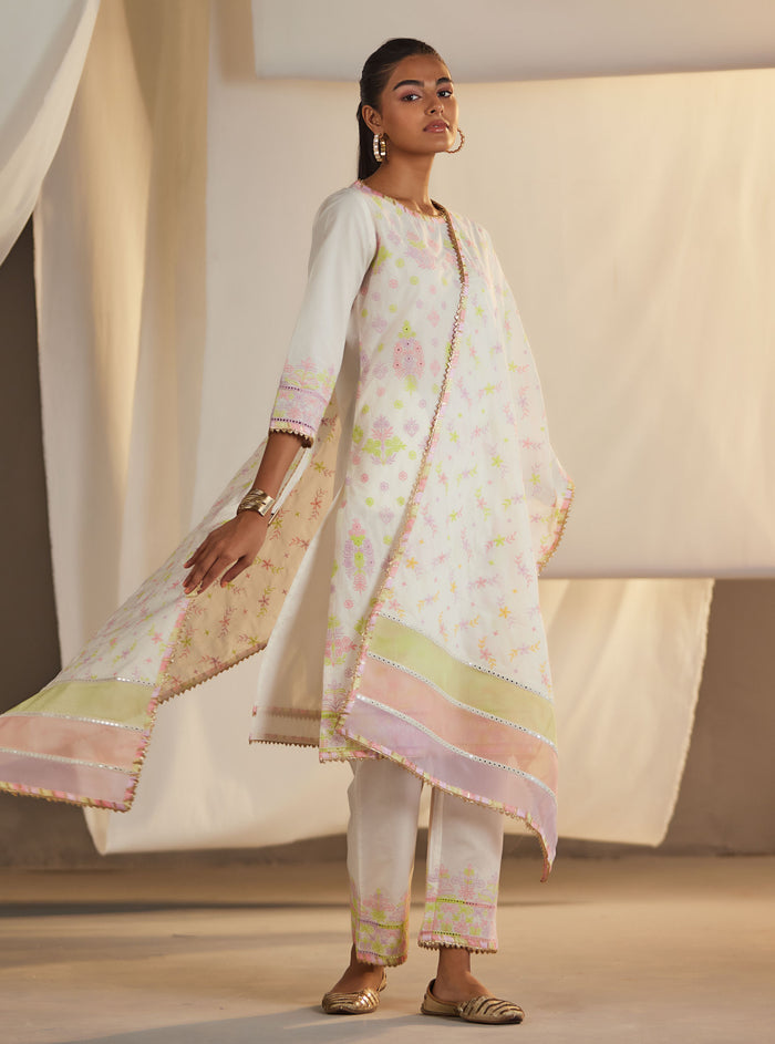 Mulmul Cotton Zahava Off White Kurta