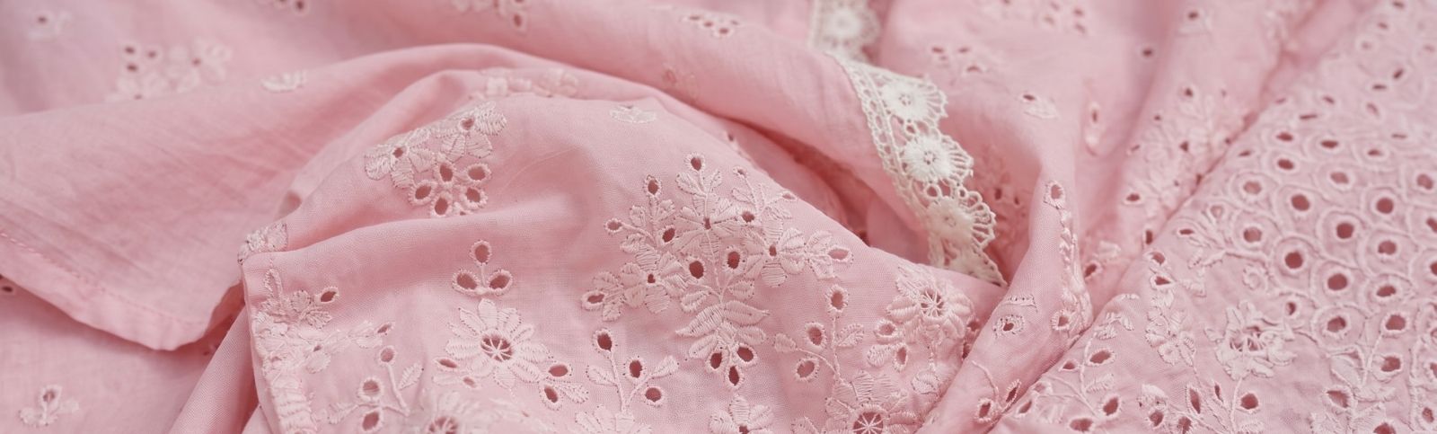 Mulmul vs Regular Cotton: What's the Difference?