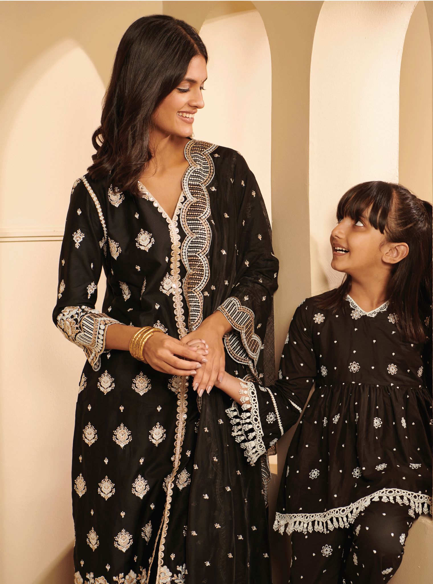 Mulmul Cotton Emme Black Kurta With Emme Black Pyajama