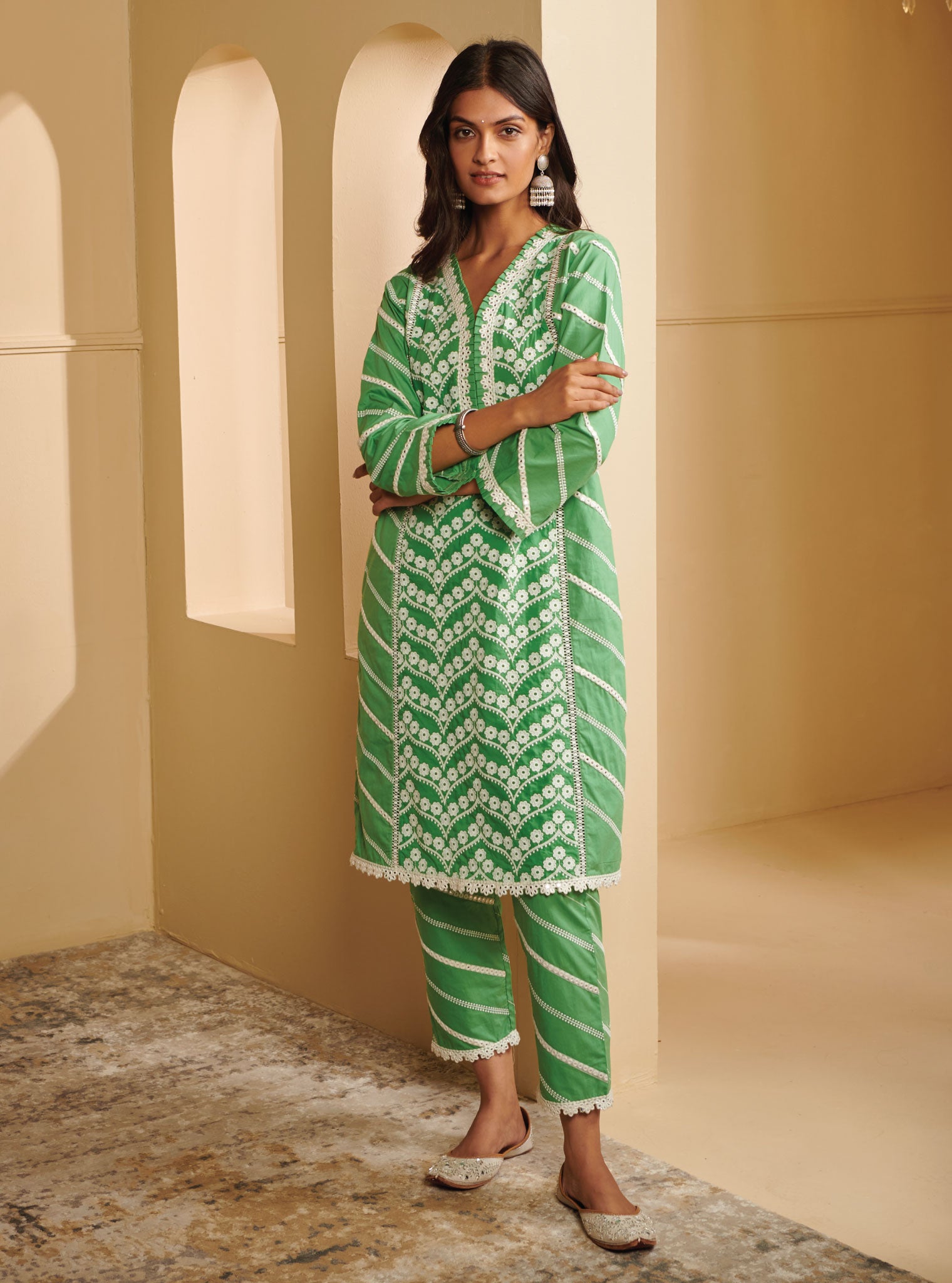 Mulmul Cotton Nasreen Green Kurta With Nasreen Green Pant