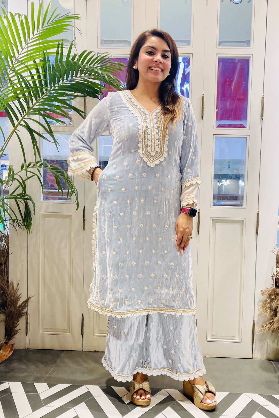 Eliza Velvet Blue Kurta Set