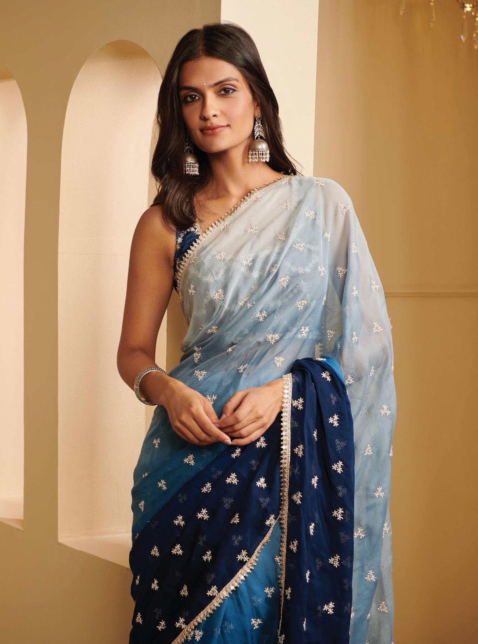 Mulmul Organza Ombre Dhiti Navy Saree