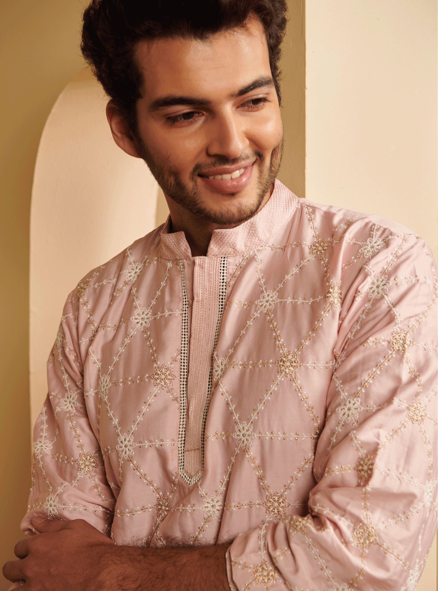 Mulmul Pima Satin Vara Pink Kurta With Mulmul Cotton Vara White Pyajama