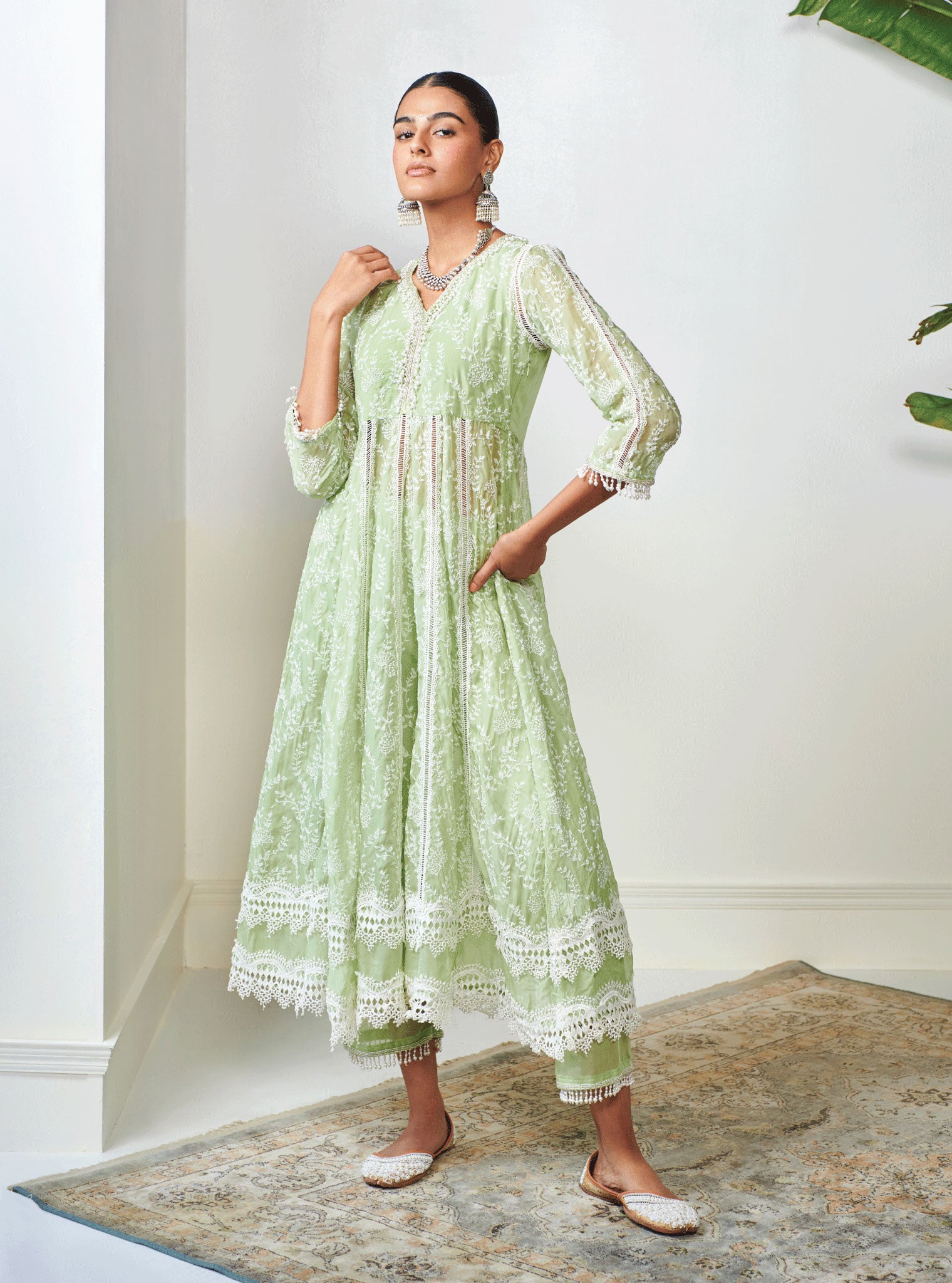 Mulmul Organza Twyla Green Kurta With Mulmul Cotton Twyla Green Pant