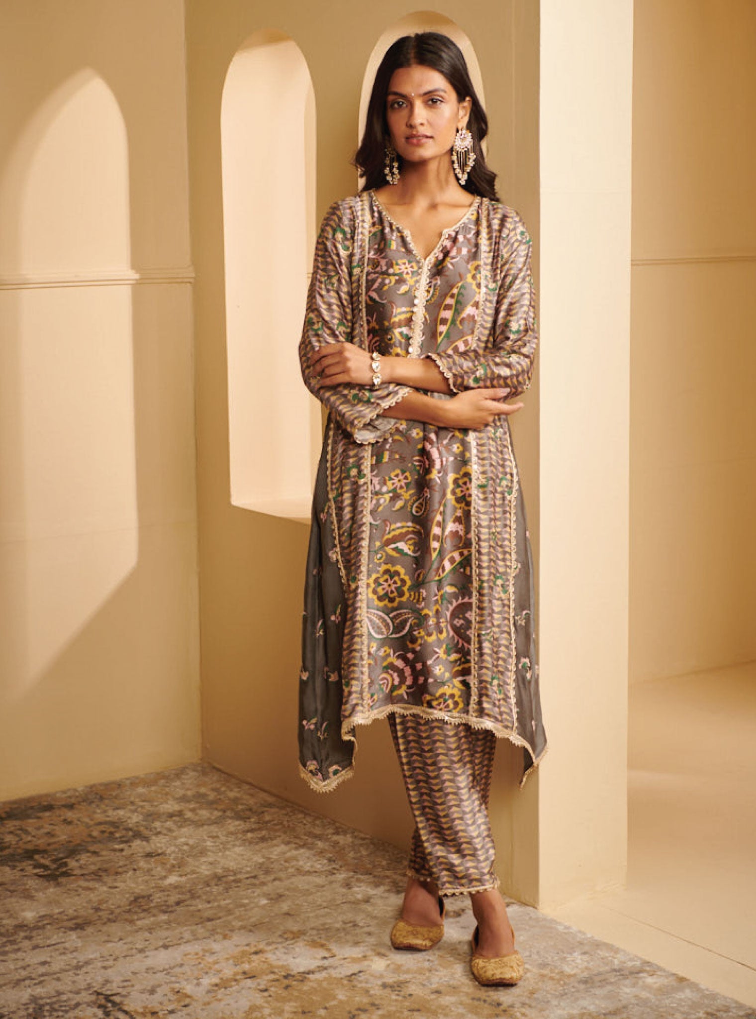 Mulmul Cupro Amala Grey Kurta With Amala Grey Pant