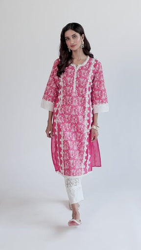 Mulmul Cotton Vireo Pink Kurta With Broad Lace Insert White Pyajama