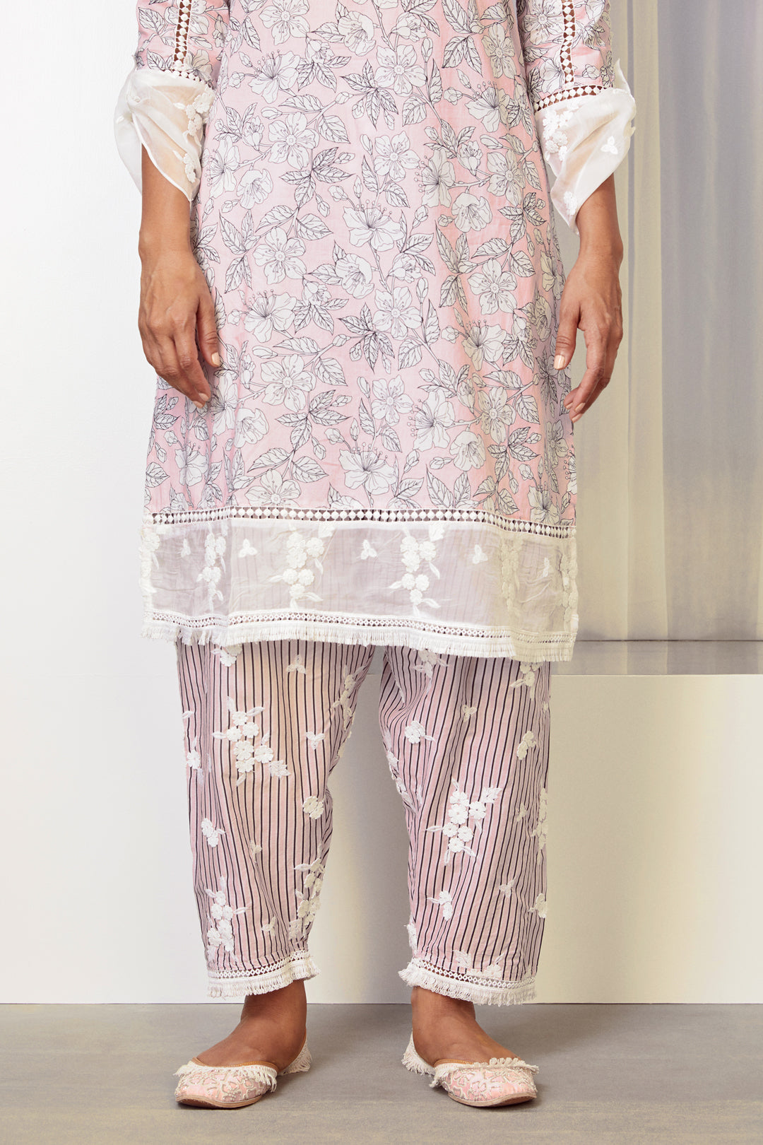 Mulmul Cotton Abbey Kurta Pink With Abbey Salwar Pink