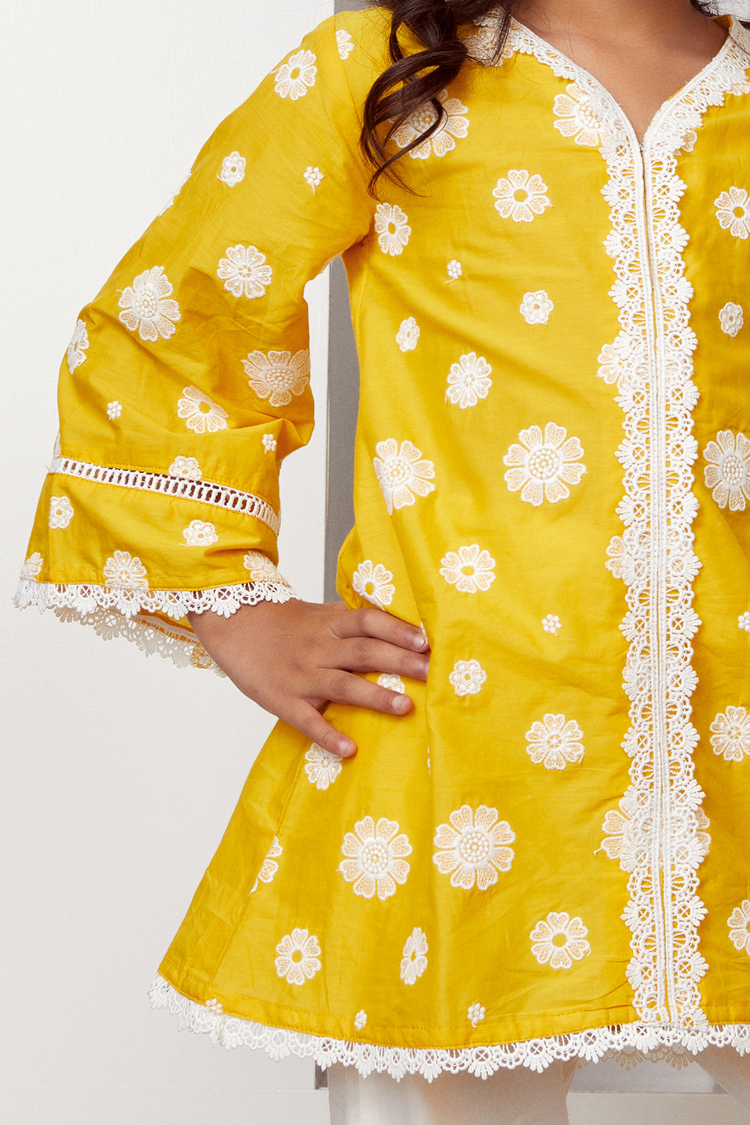 Mulmul Cotton Bloom Kurta With Bloom Pant