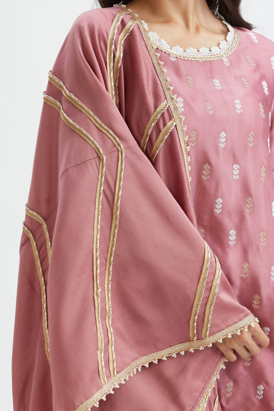 Mulmul Cupro Silk Florence Mauve Kurta With Florence Mauve Garara