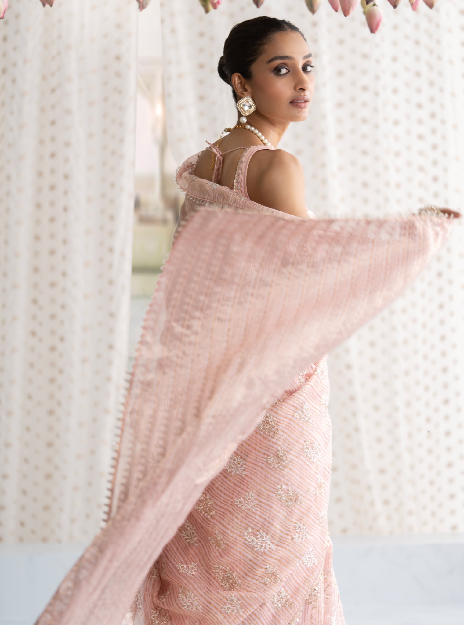 Mulmul Banarsi Gulbahar Pink Saree