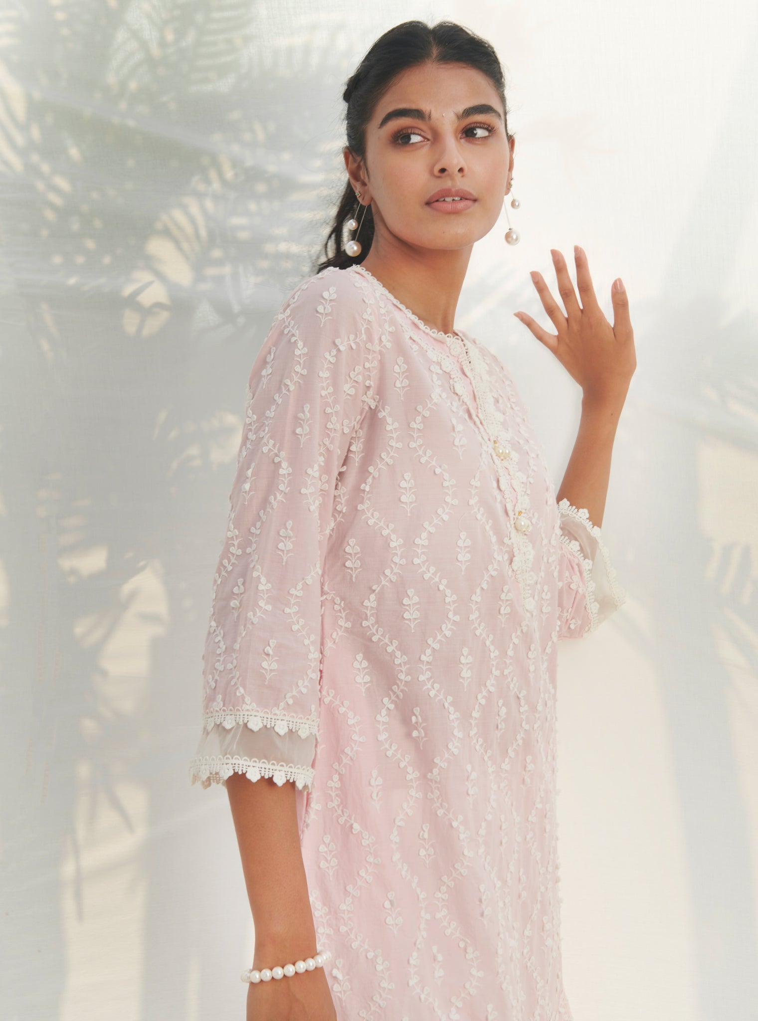 Mulmul Cotton Maneri Pink kurta