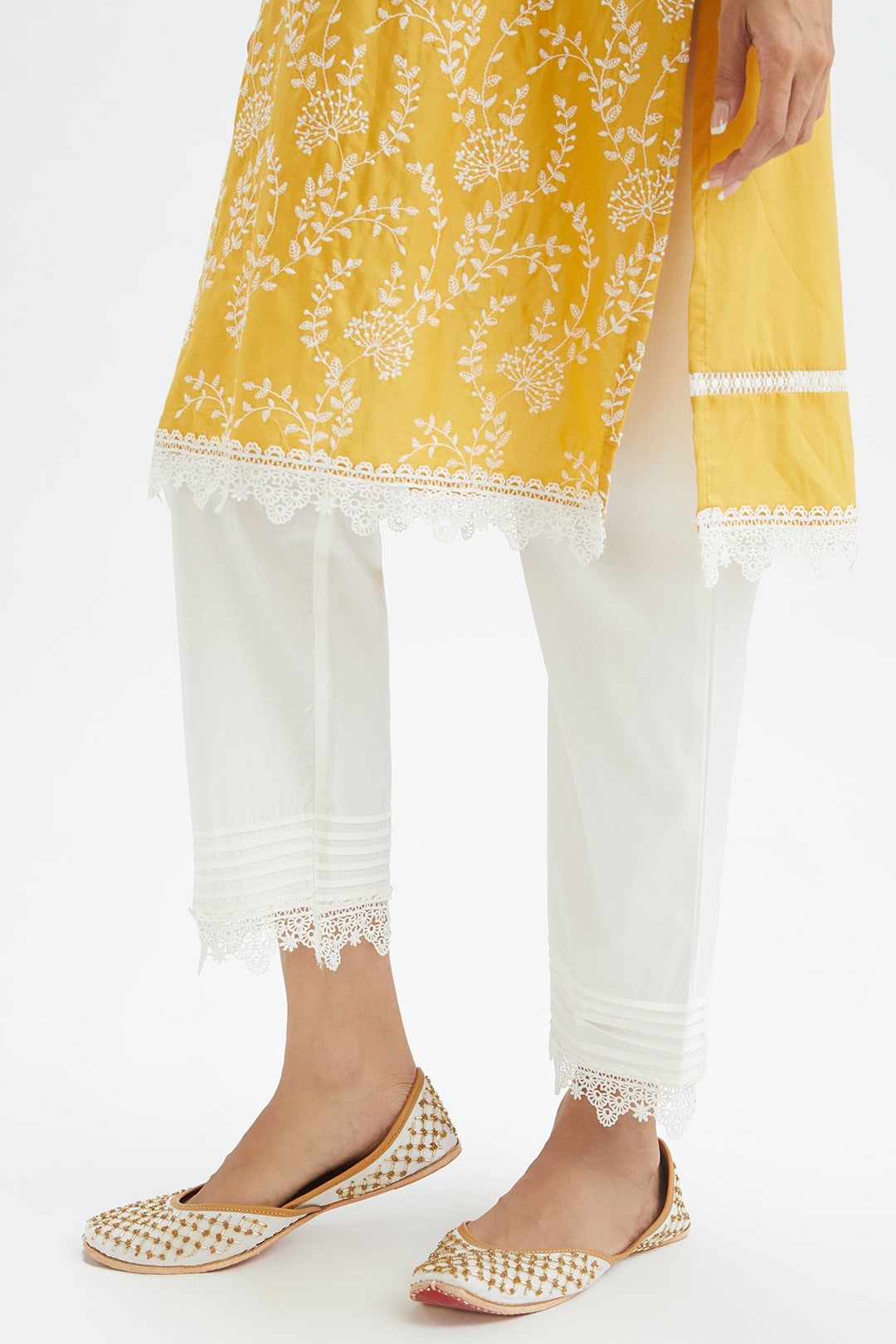 Mulmul Cotton Merlin Yellow Kurta With Thin Pintuck White Pyajama