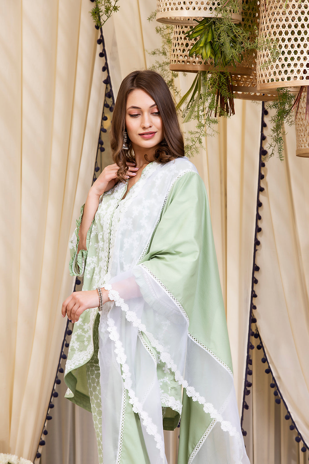 Mulmul Cotton Organza Border Dupatta